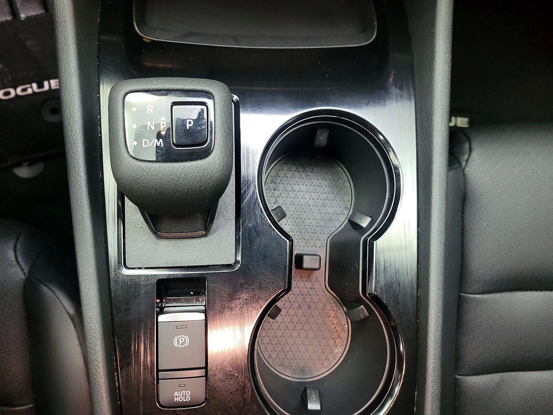 Thumbnail: 2023 Nissan Rogue - 17