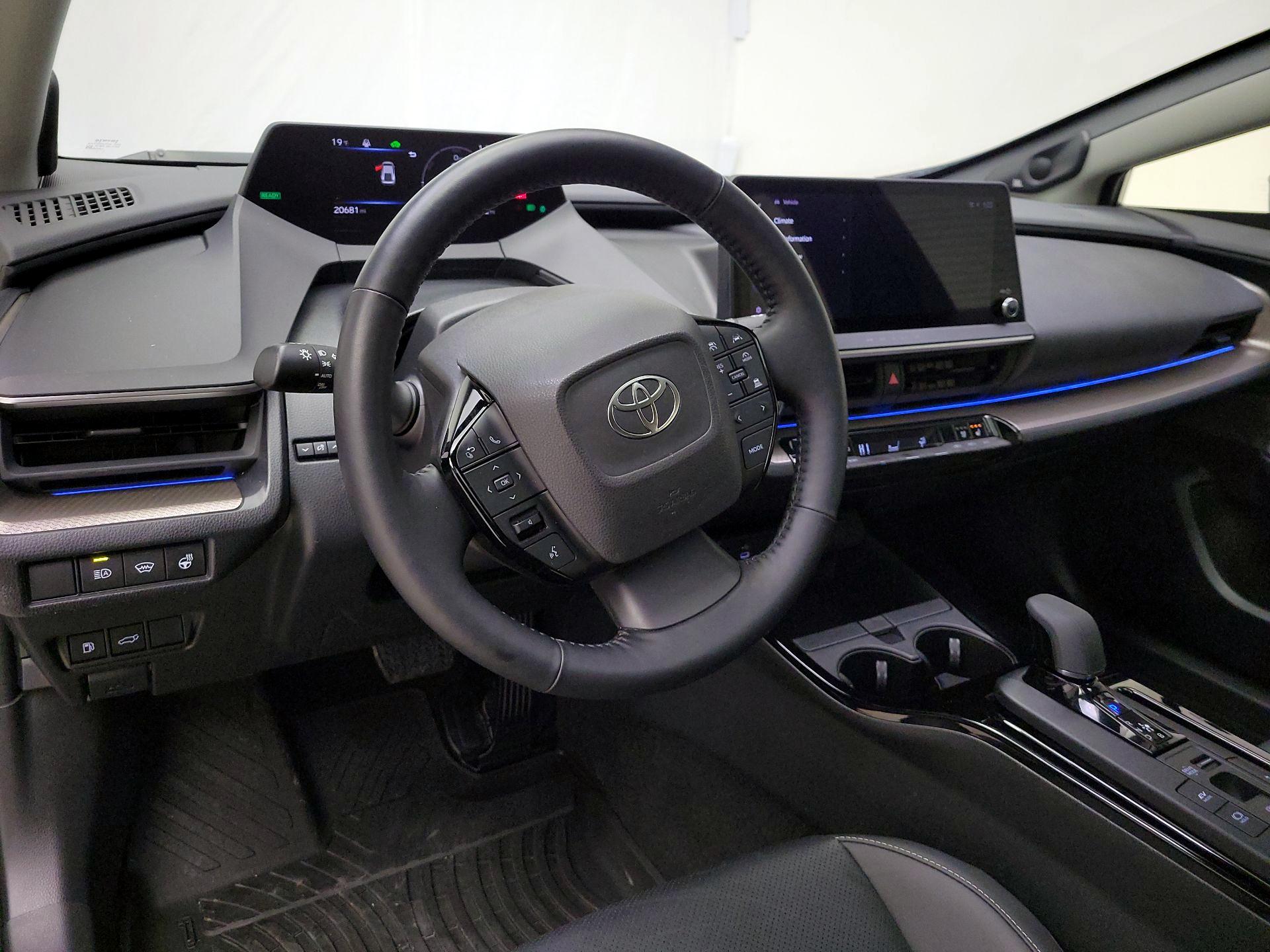 Thumbnail: 2024 Toyota Prius - 9