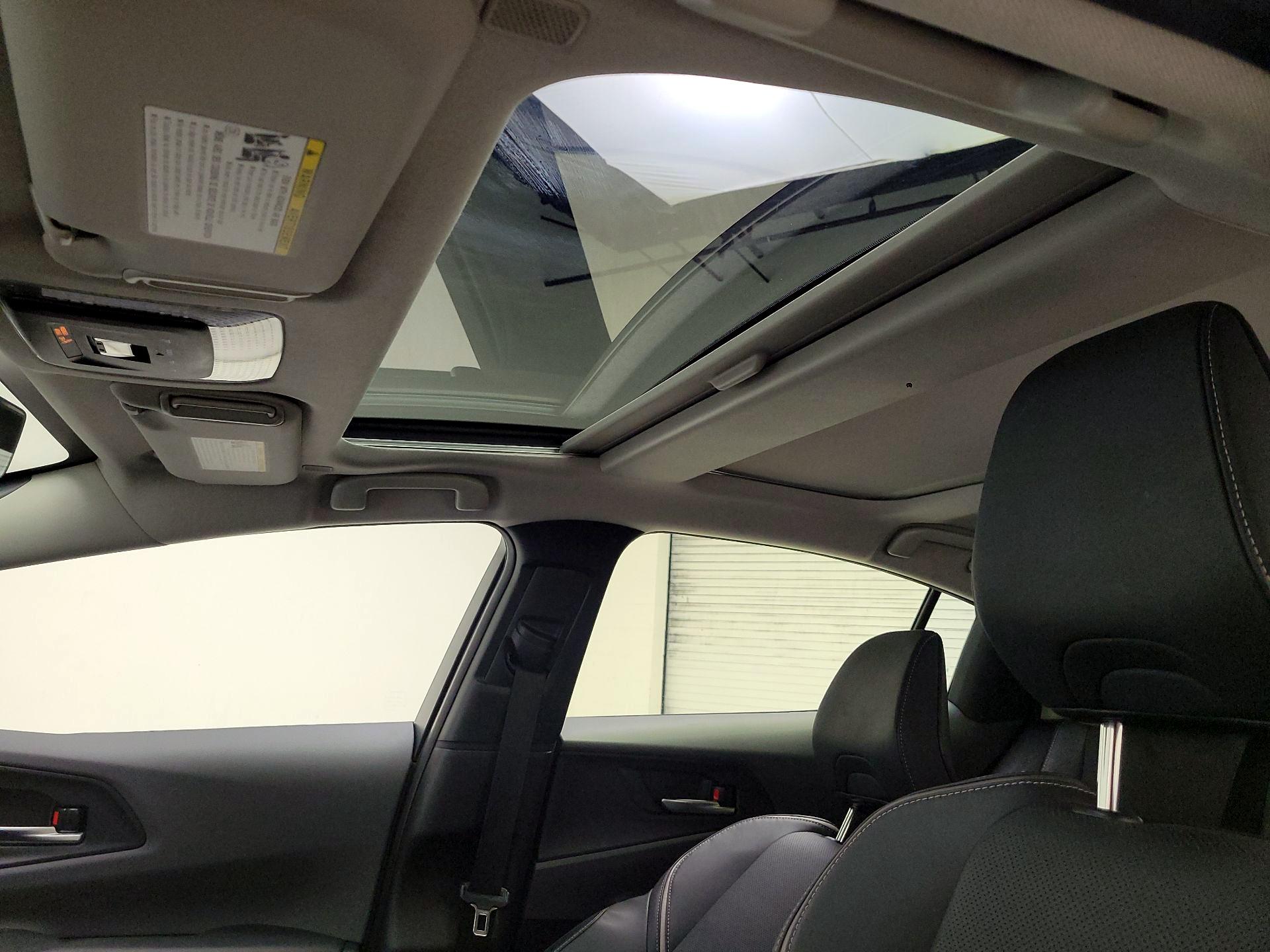 Thumbnail: 2024 Toyota Prius - 19