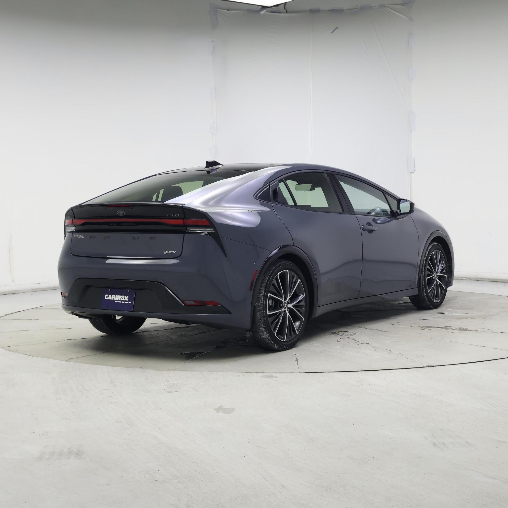 Thumbnail: 2024 Toyota Prius - 8