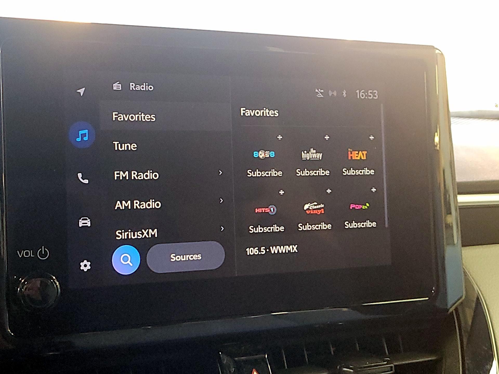 Thumbnail: 2023 Toyota Corolla - 13