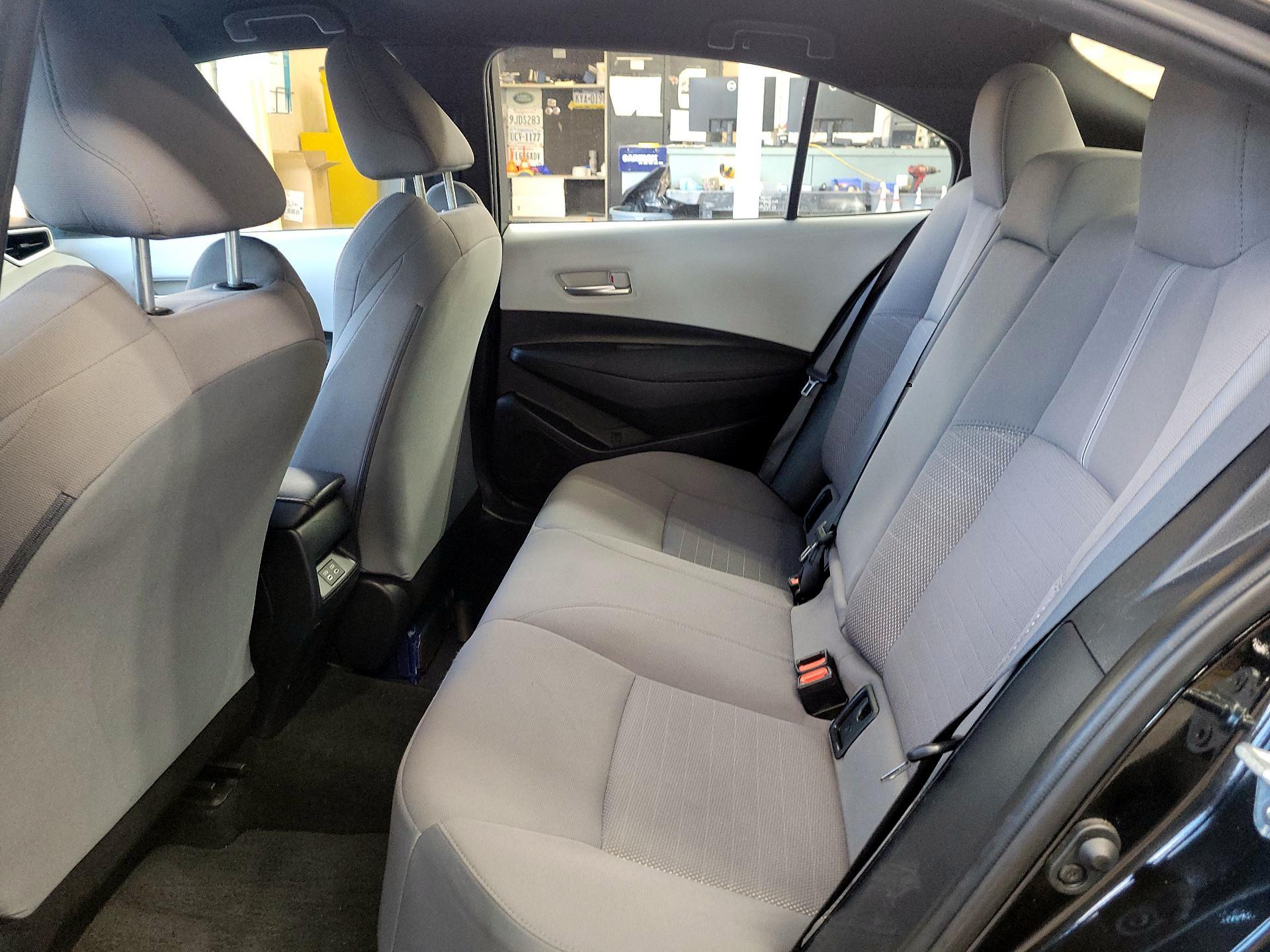 Thumbnail: 2023 Toyota Corolla - 17