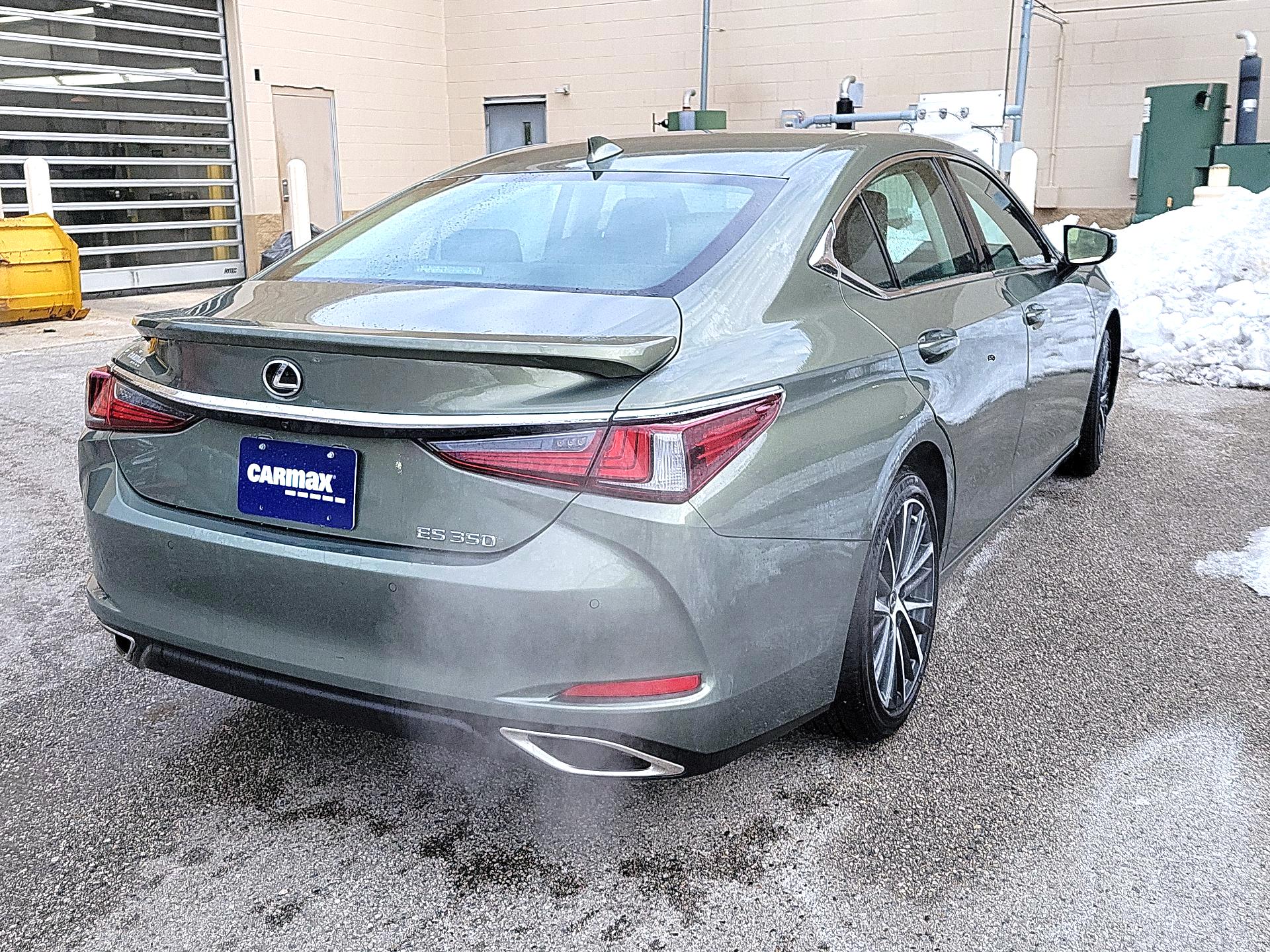 Thumbnail: 2025 Lexus ES - 5