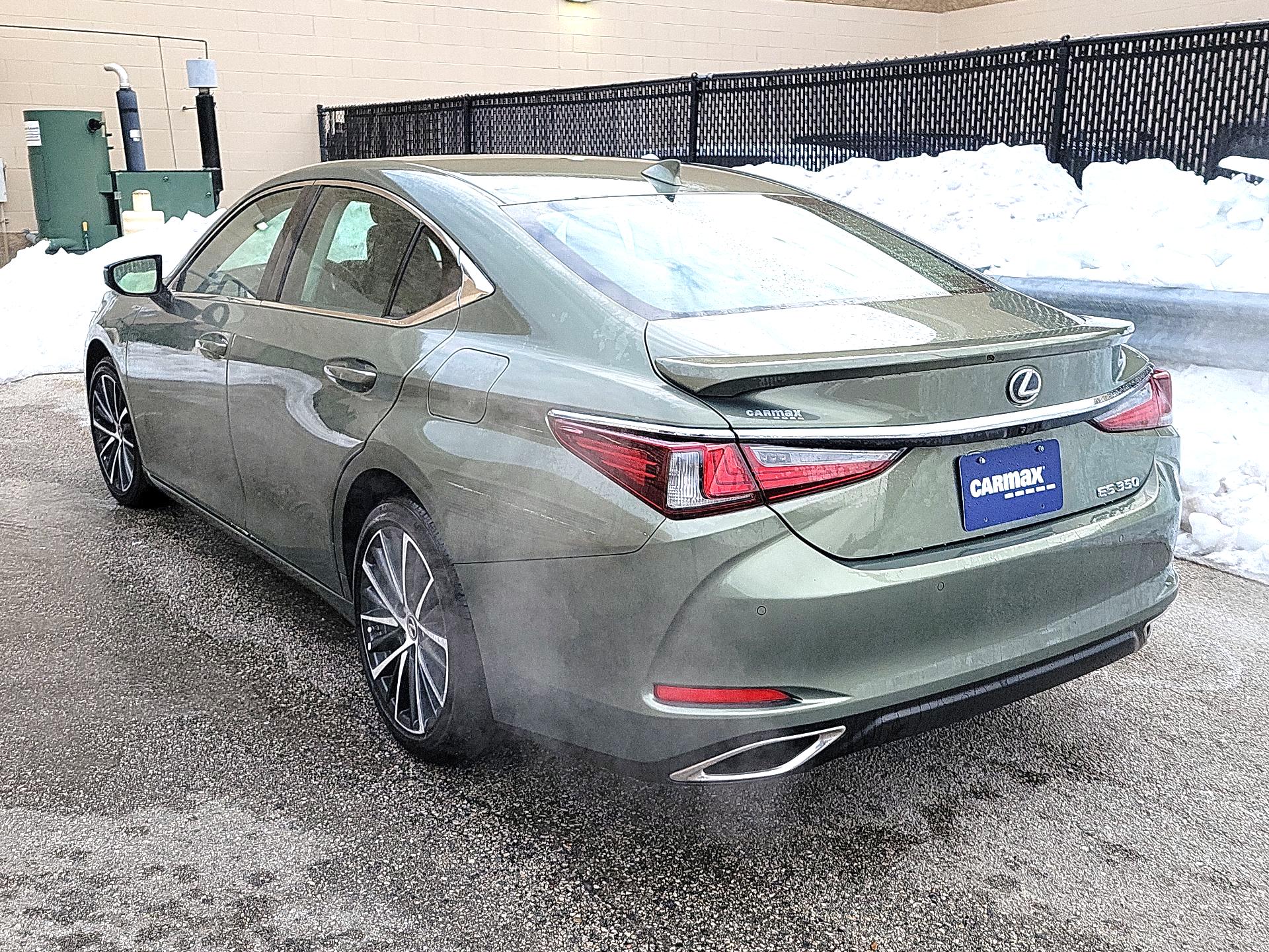 Thumbnail: 2025 Lexus ES - 7