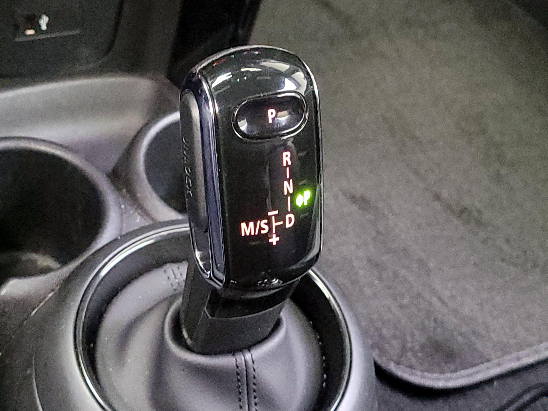 Thumbnail: 2023 MINI Cooper - 17