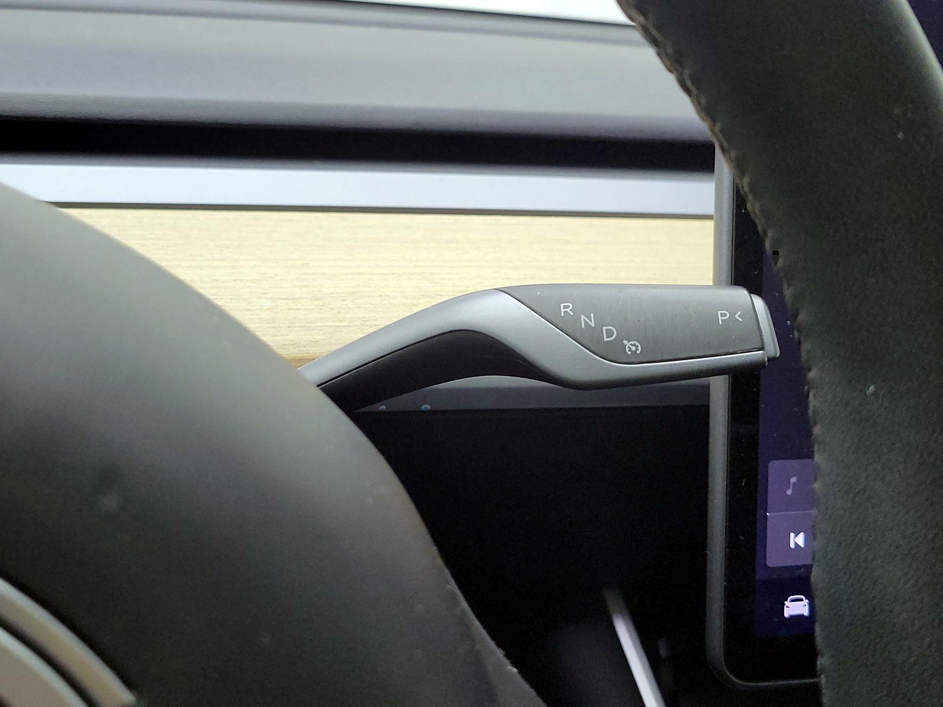 Thumbnail: 2020 Tesla Model 3 - 15