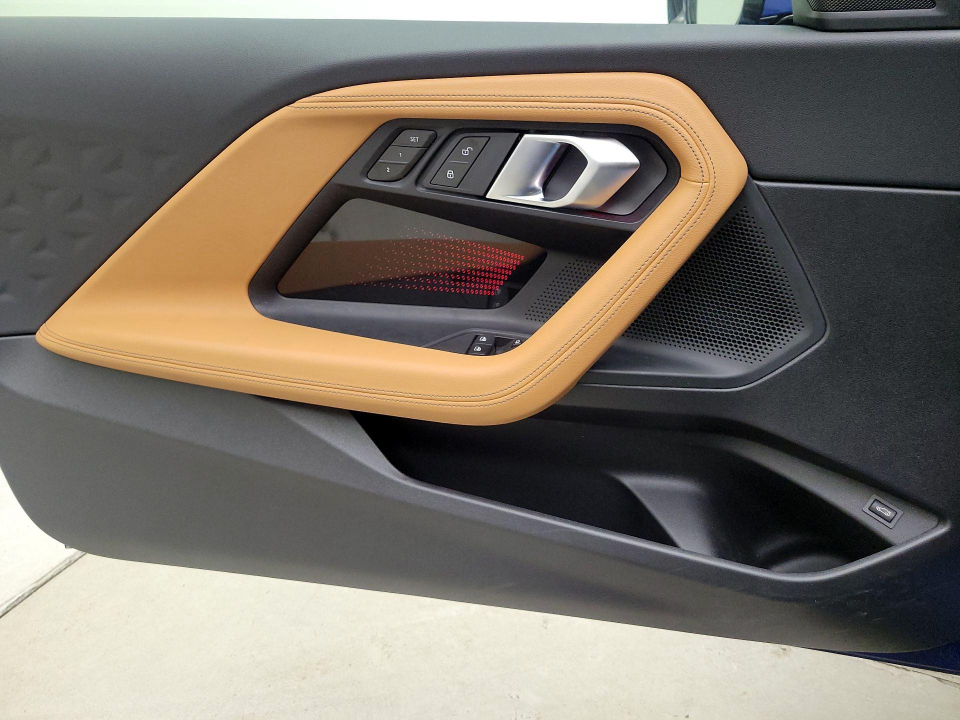 Thumbnail: 2024 BMW 2 Series - 10