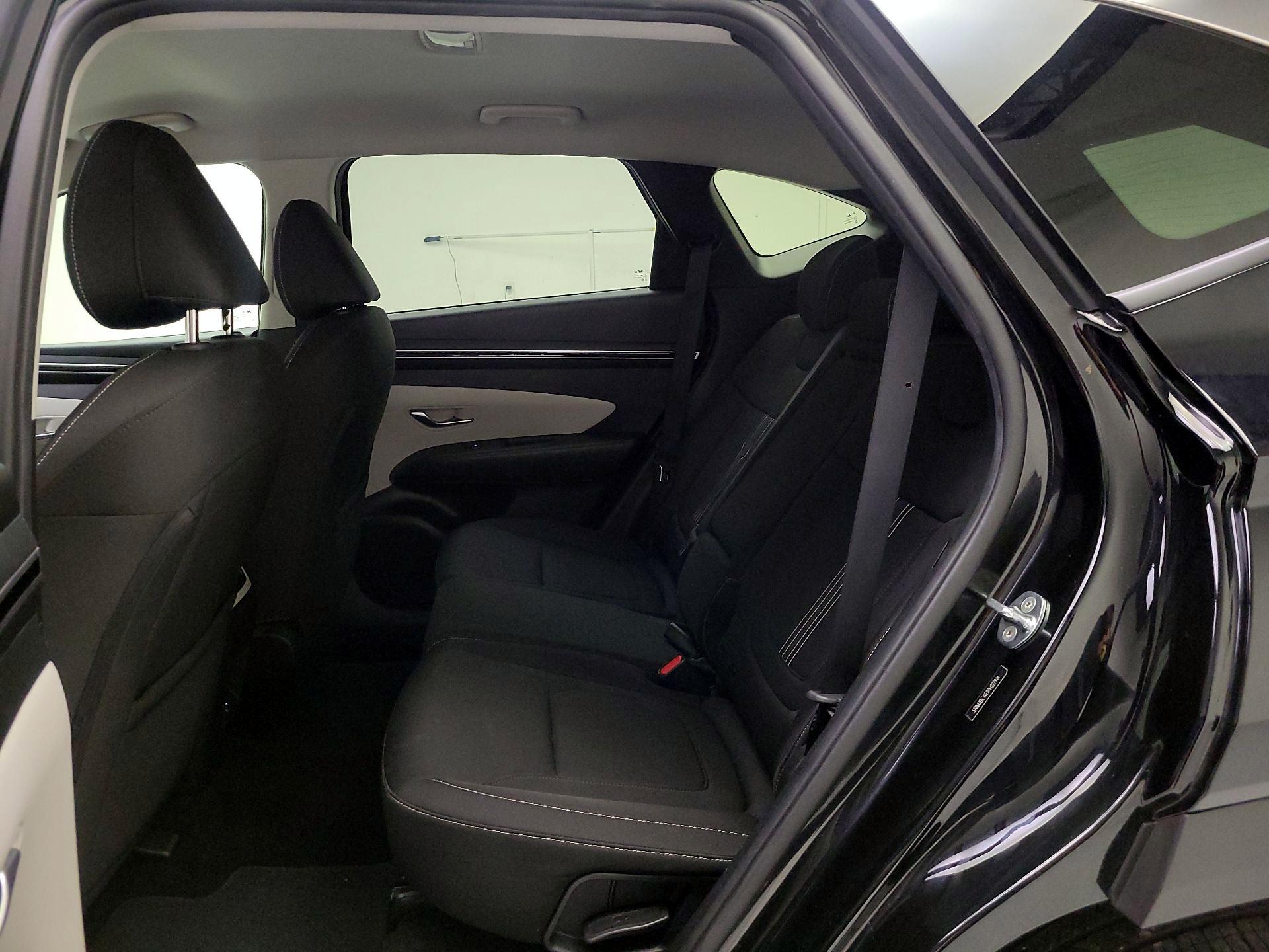 Thumbnail: 2023 Hyundai Tucson - 17