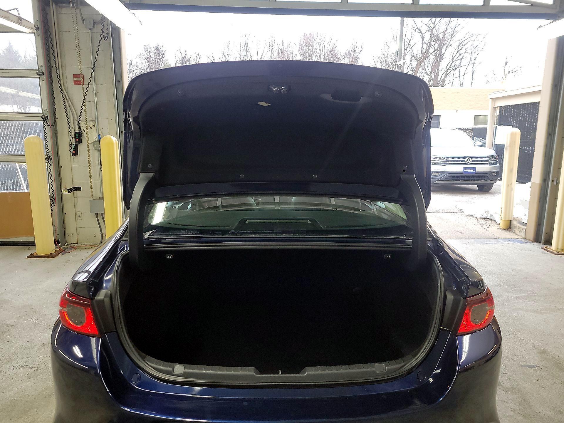 Thumbnail: 2019 Mazda Mazda3 - 18