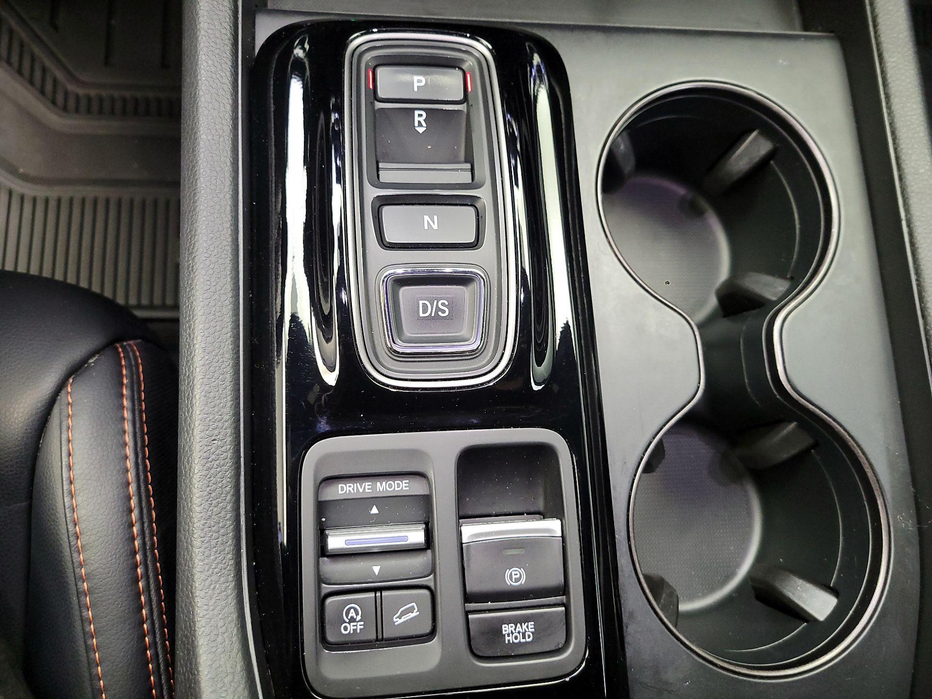 Thumbnail: 2024 Honda Pilot - 15