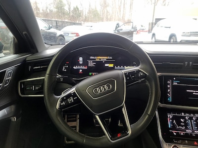 Steering Wheel & Instrument Cluster (On)