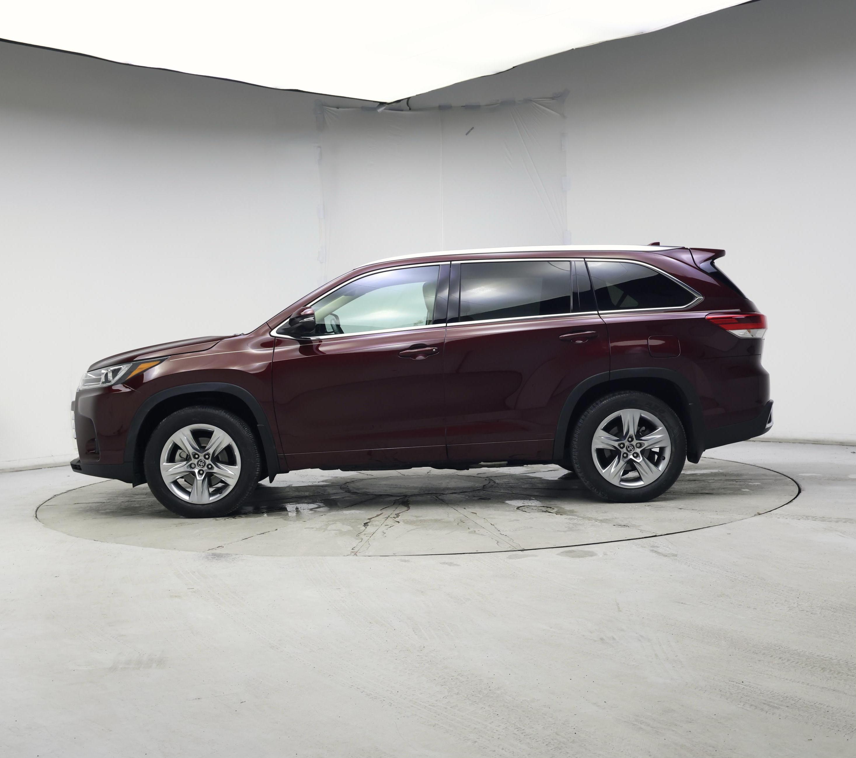 Thumbnail: 2019 Toyota Highlander - 3