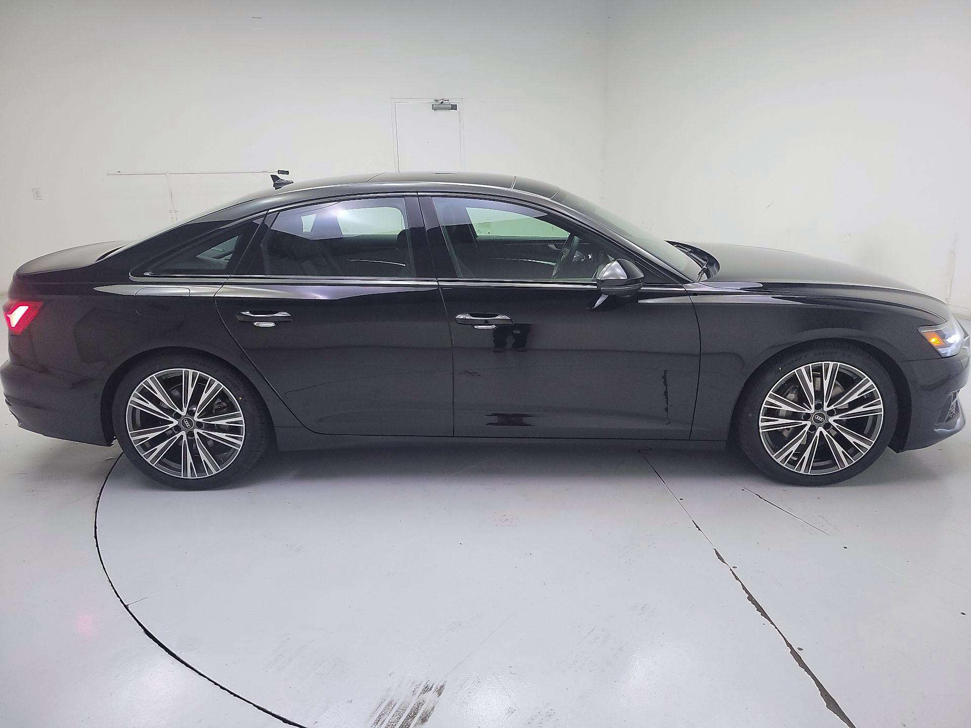 Thumbnail: 2022 Audi A6 - 4