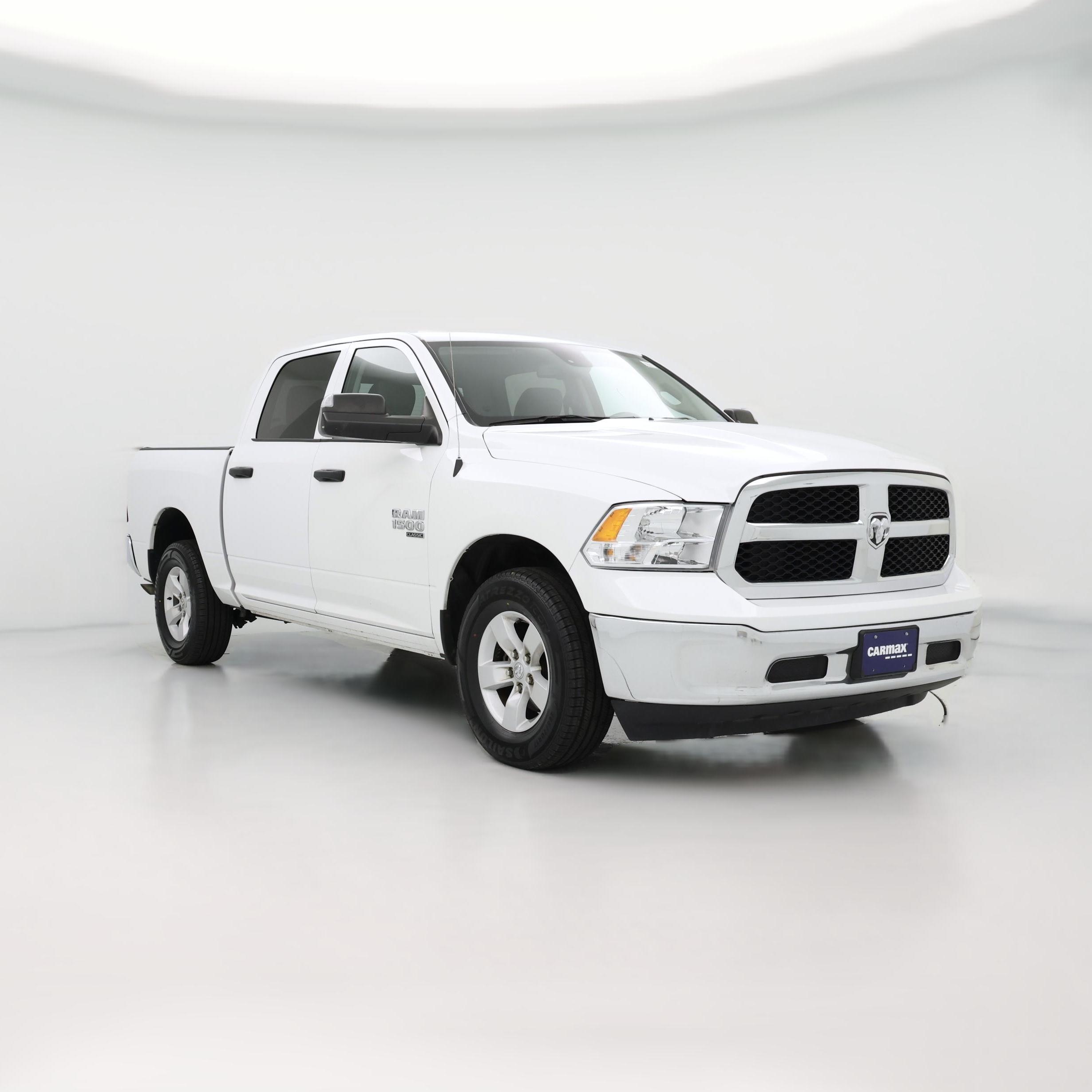Thumbnail: 2023 RAM 1500 Classic - 1