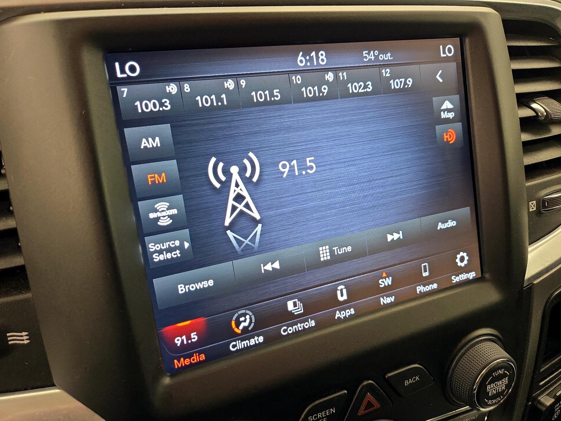 Thumbnail: 2023 RAM 1500 Classic - 16