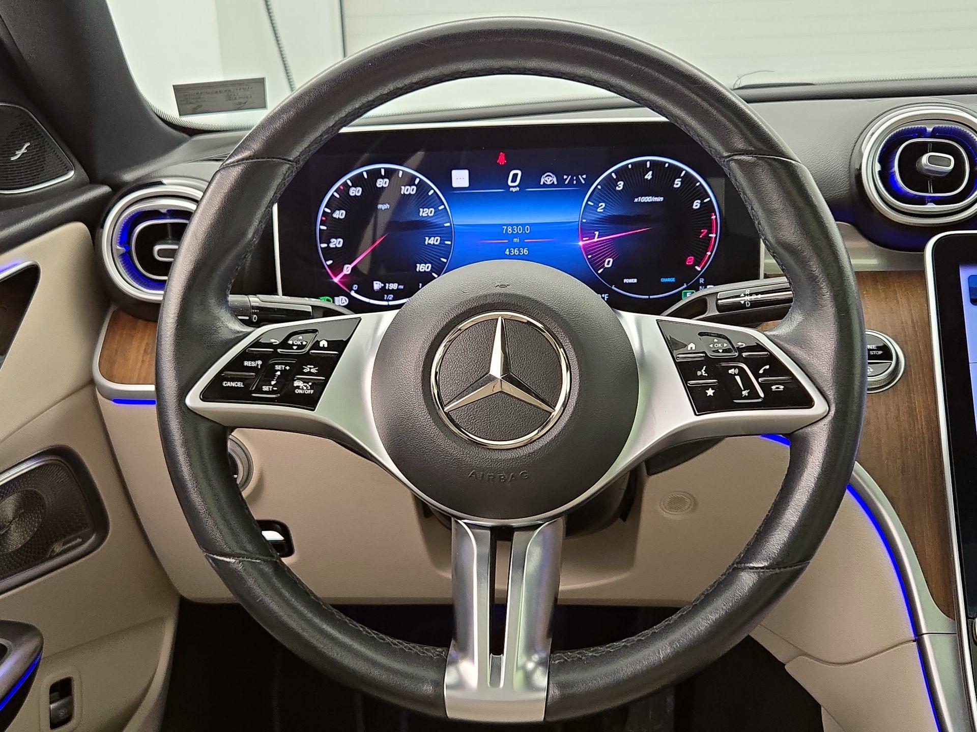 Thumbnail: 2023 Mercedes-Benz C-Class - 10