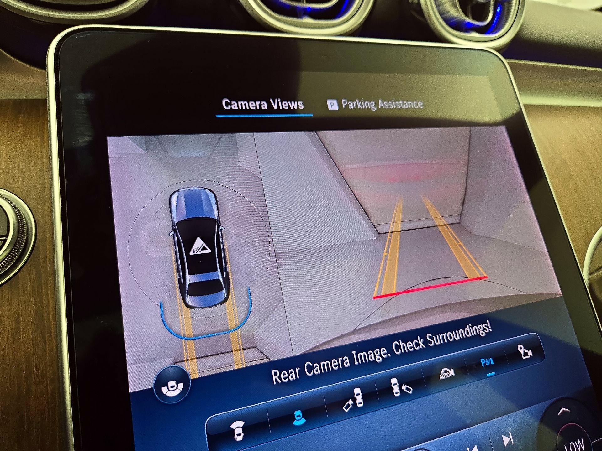 Thumbnail: 2023 Mercedes-Benz C-Class - 15