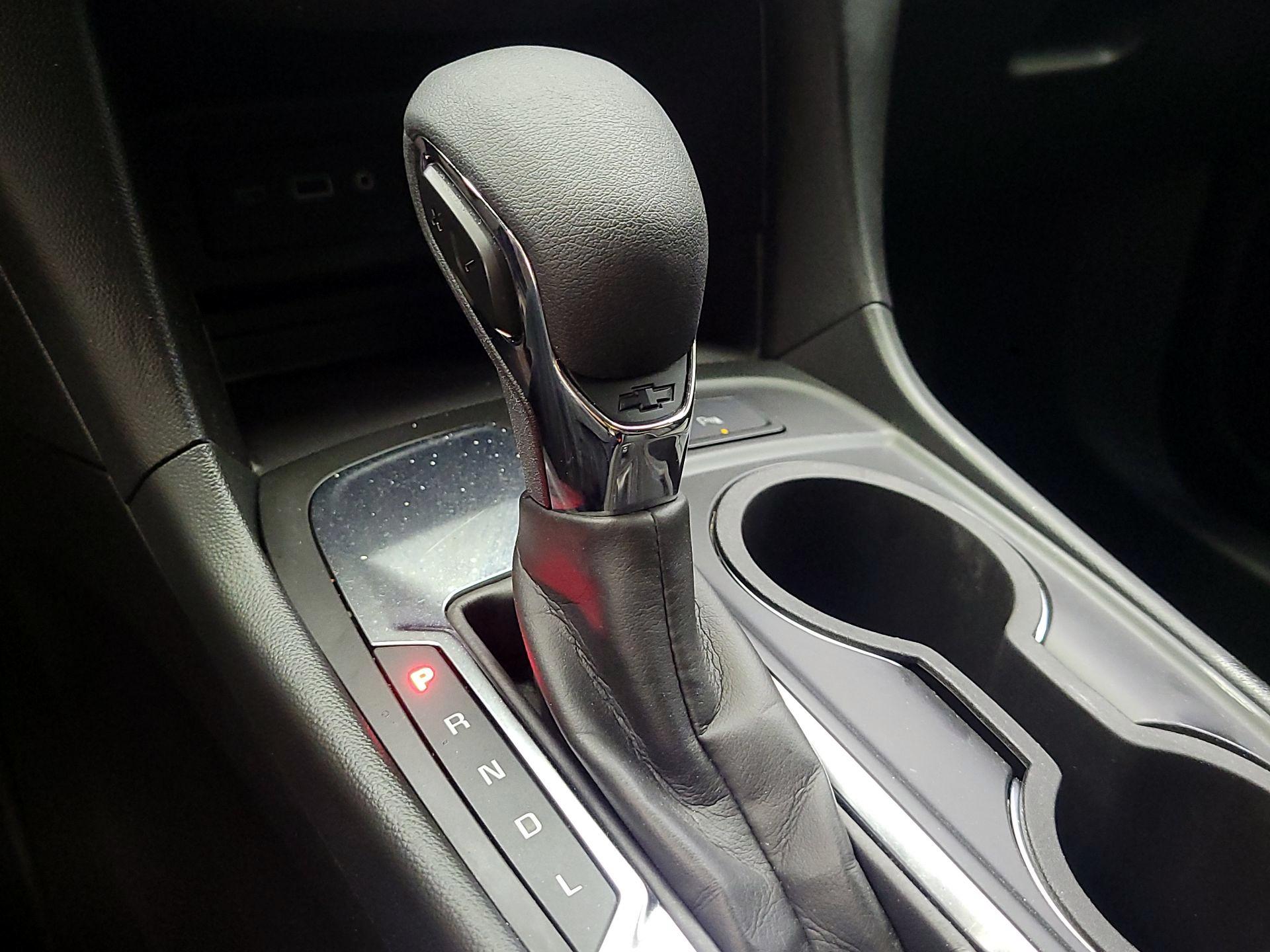 Thumbnail: 2024 Chevrolet Equinox - 15