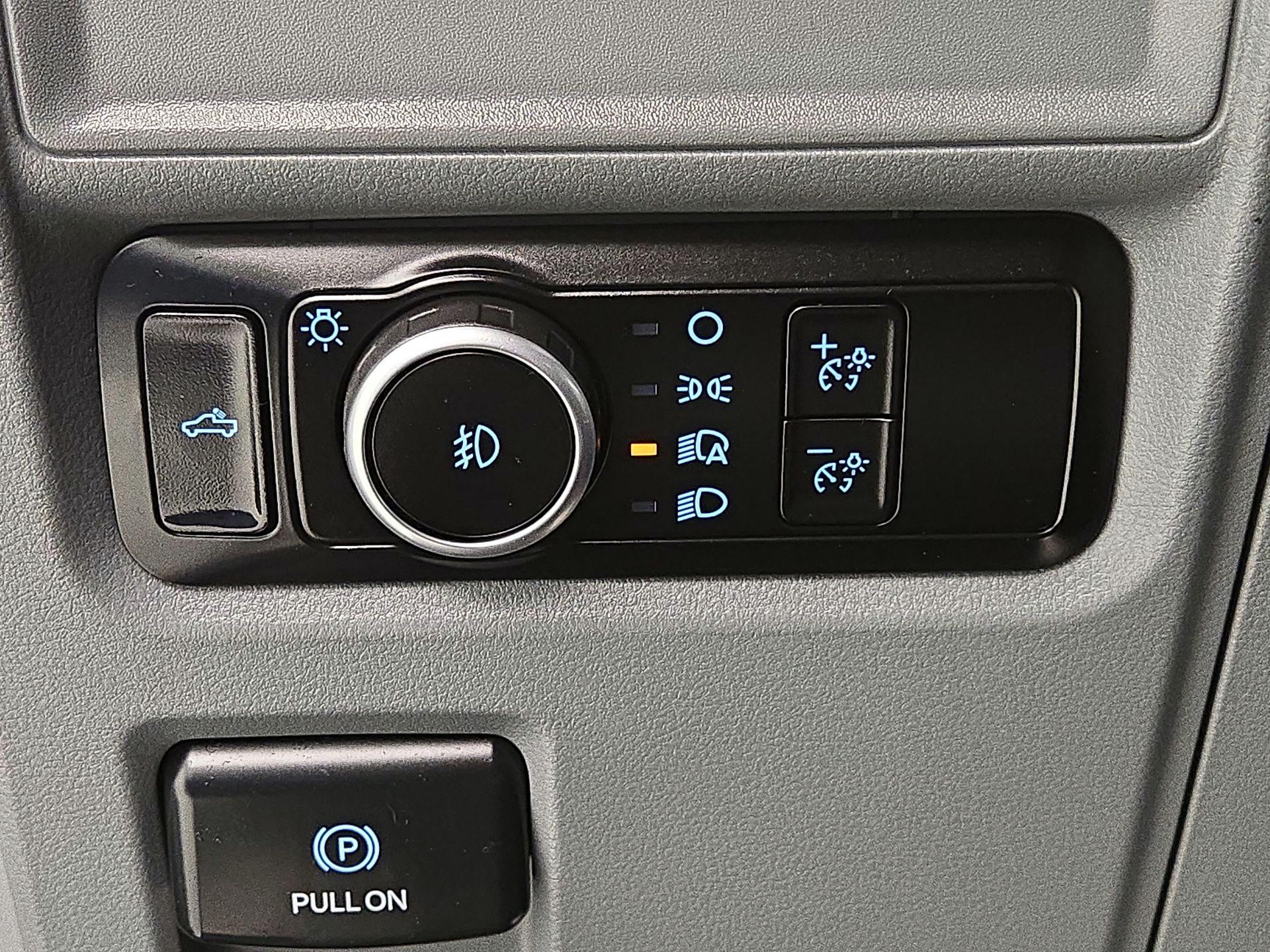 Thumbnail: 2023 Ford F-150 - 13