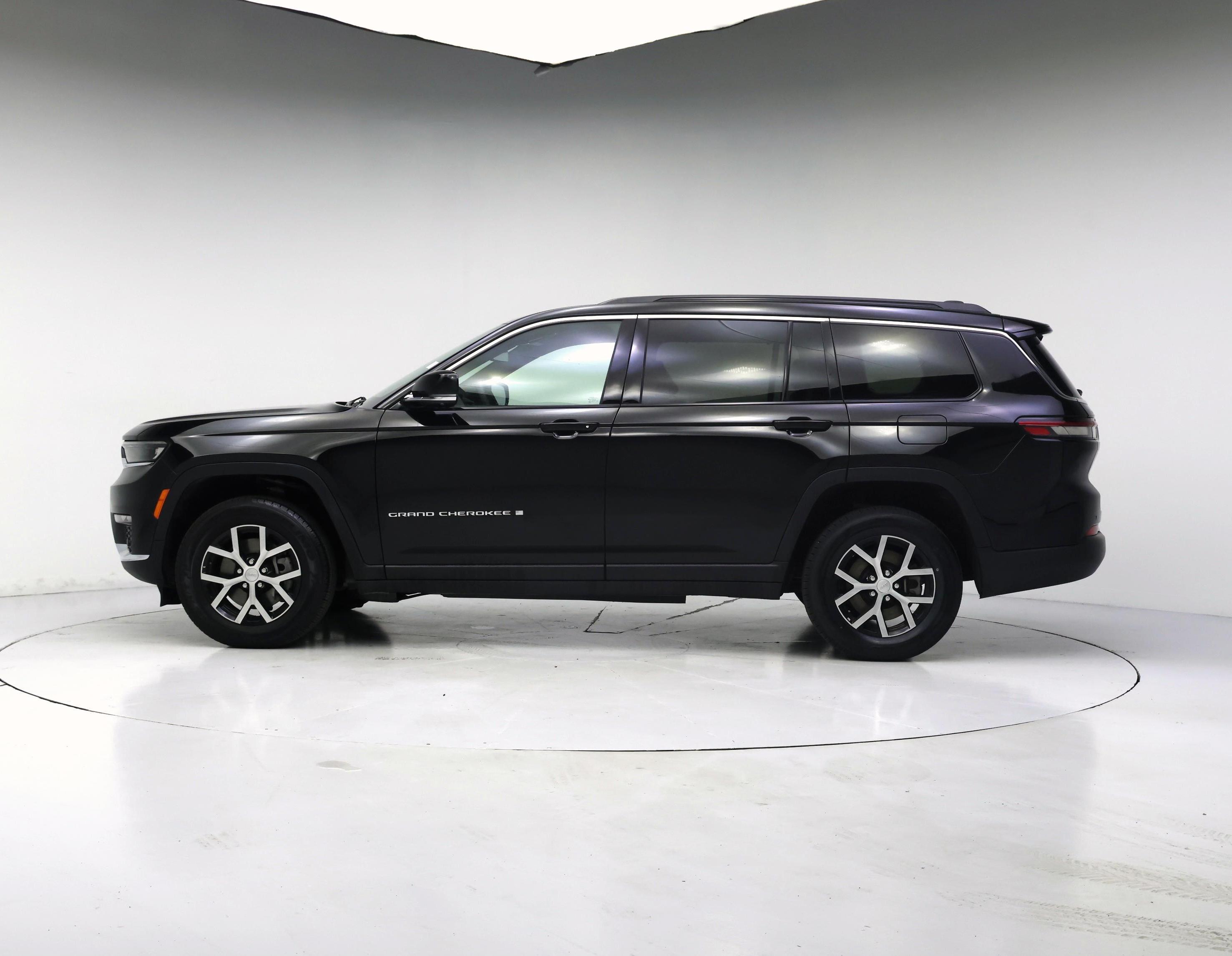 Thumbnail: 2024 Jeep Grand Cherokee L - 3