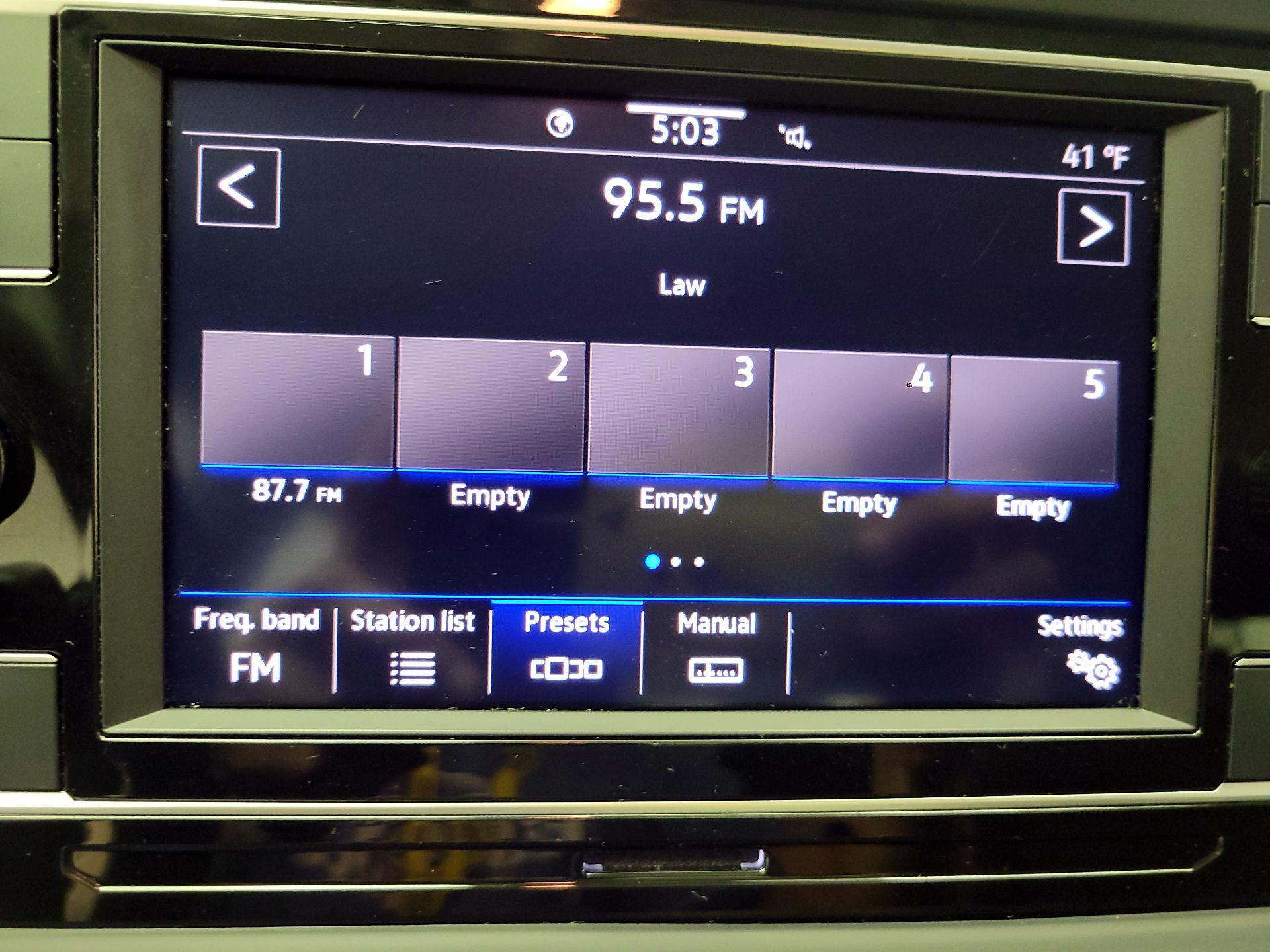 Thumbnail: 2024 Volkswagen Jetta - 13