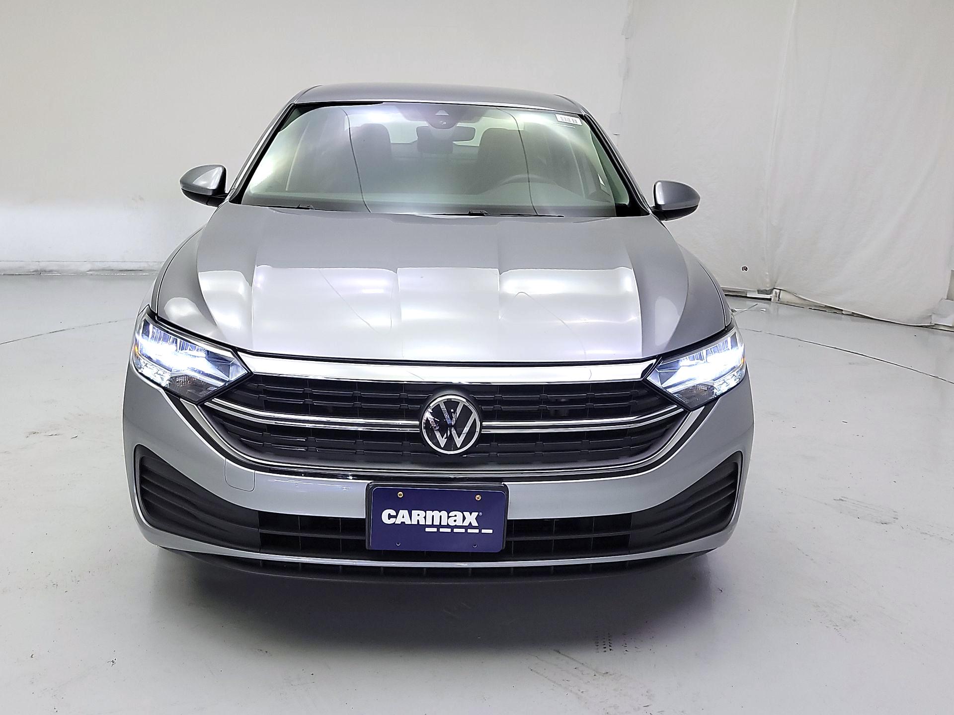 Thumbnail: 2024 Volkswagen Jetta - 2