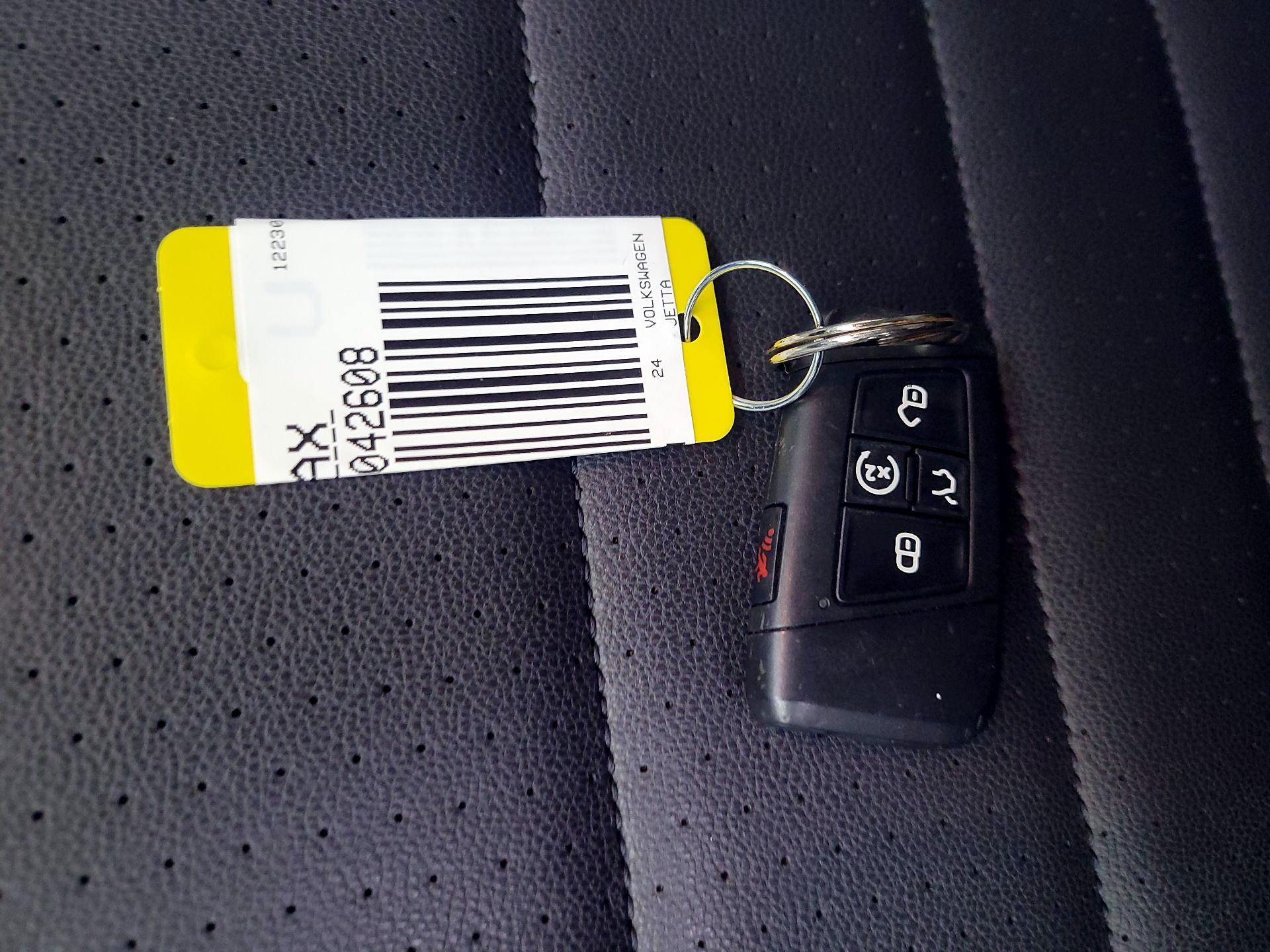 Thumbnail: 2024 Volkswagen Jetta - 20