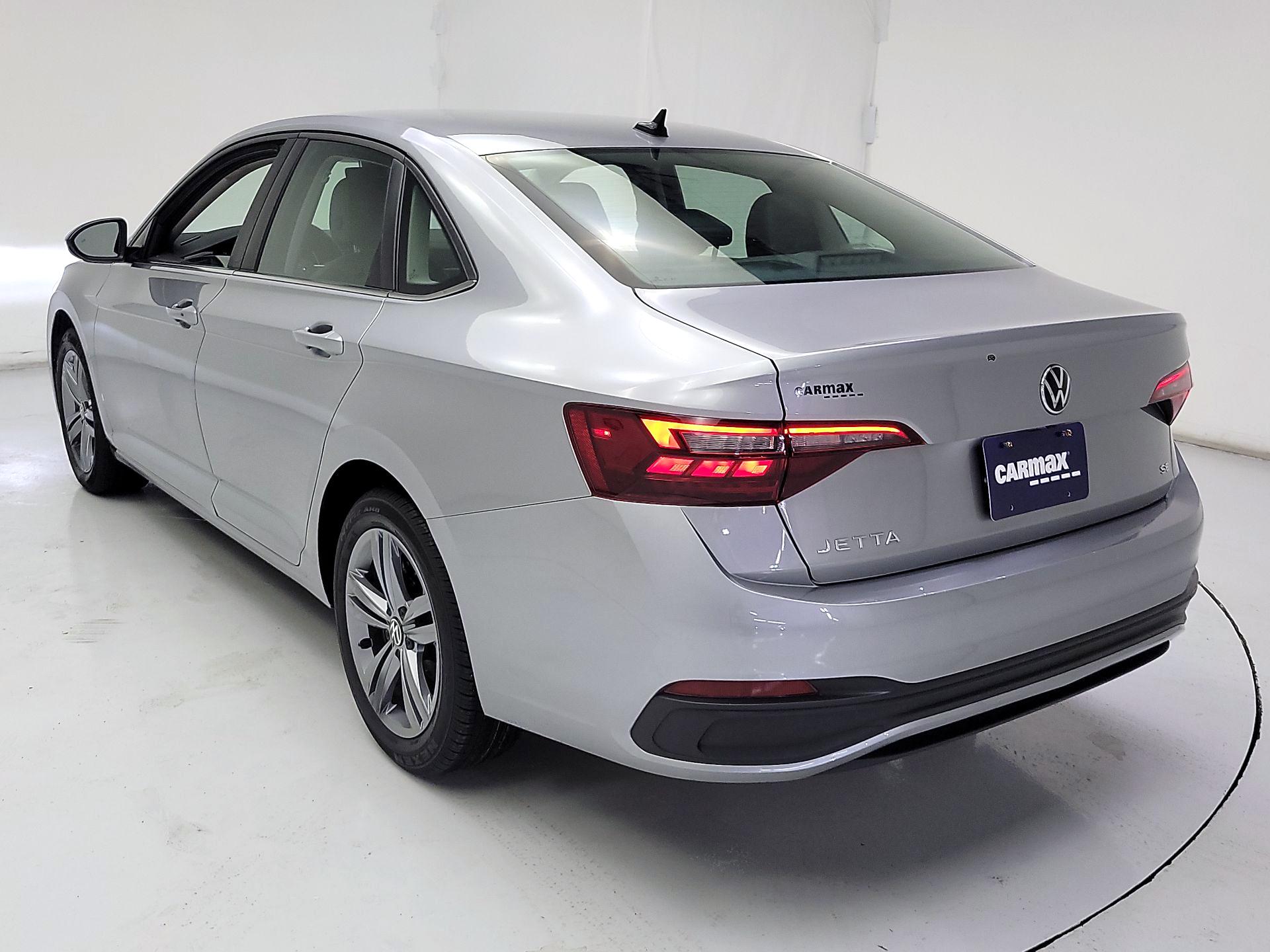 Thumbnail: 2024 Volkswagen Jetta - 7