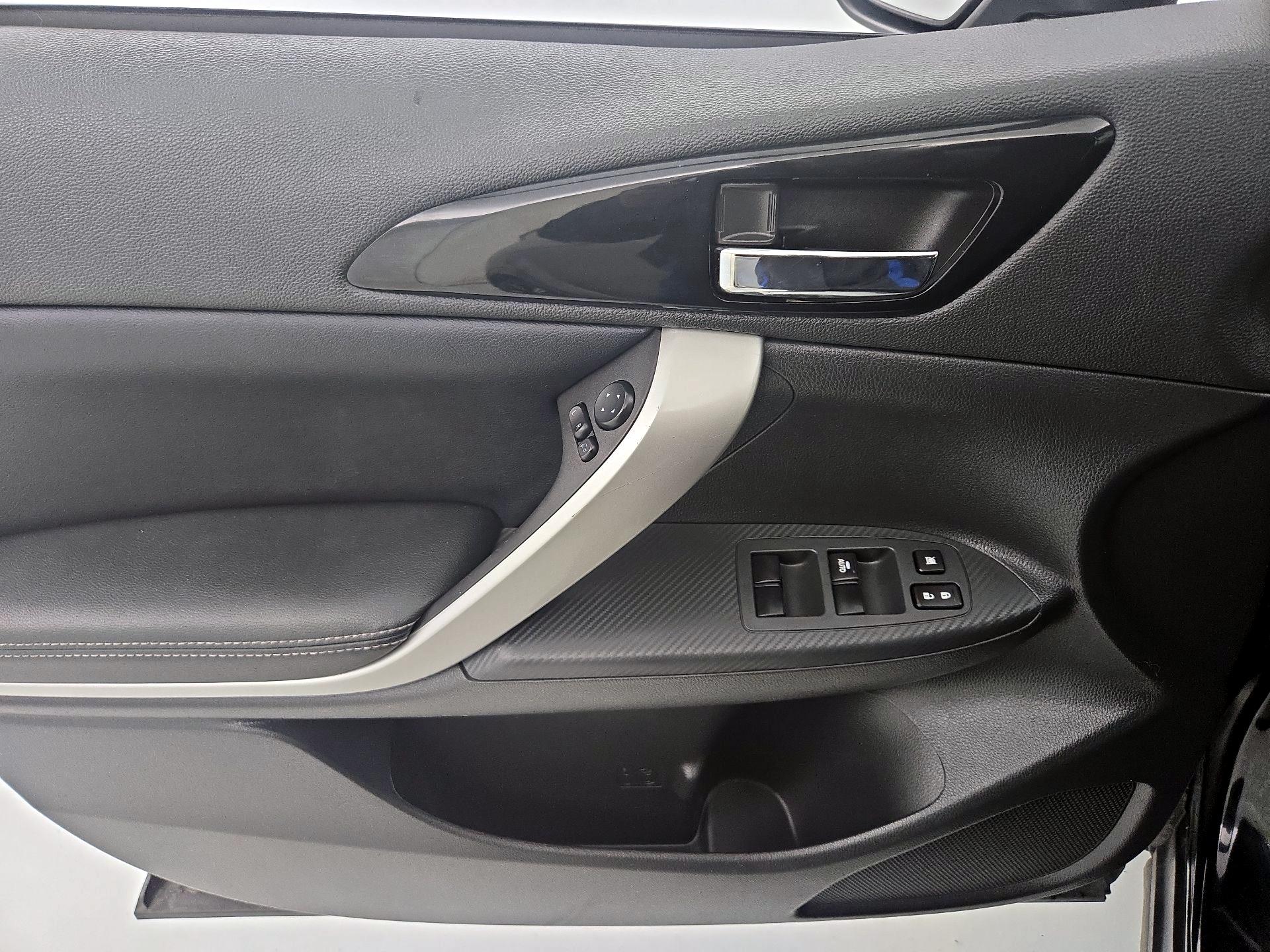 Thumbnail: 2024 Mitsubishi Eclipse Cross - 12