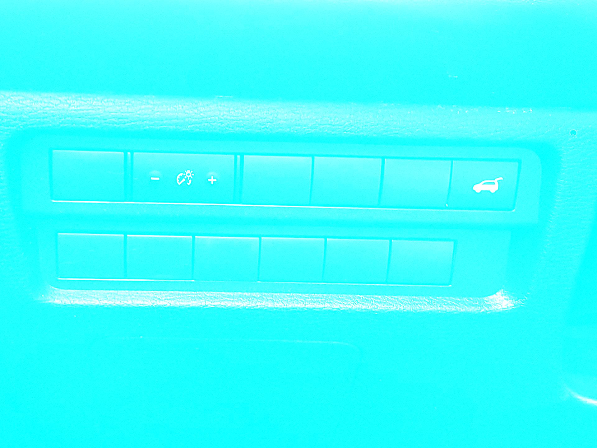 Thumbnail: 2023 Mitsubishi Outlander - 11