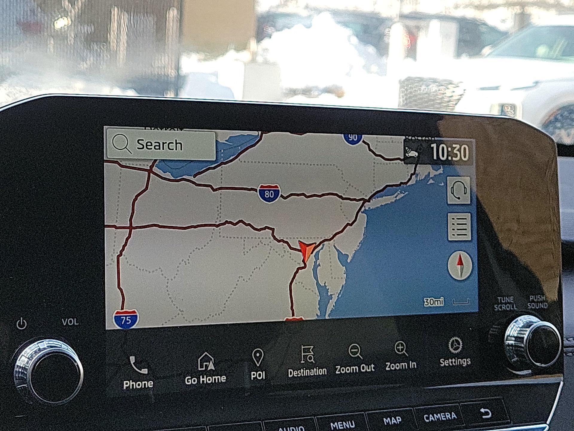 Thumbnail: 2023 Mitsubishi Outlander - 12