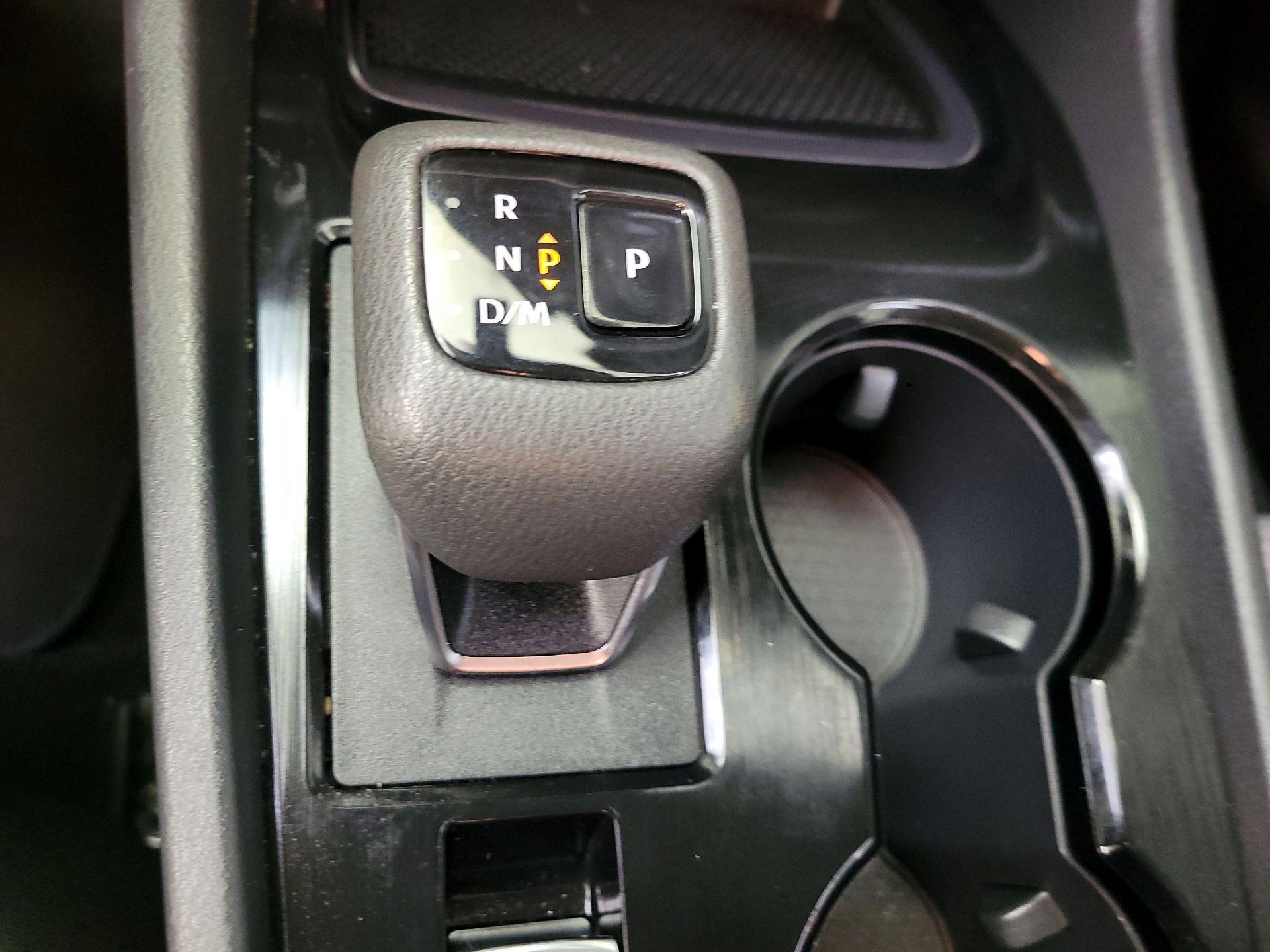 Thumbnail: 2023 Nissan Rogue - 17