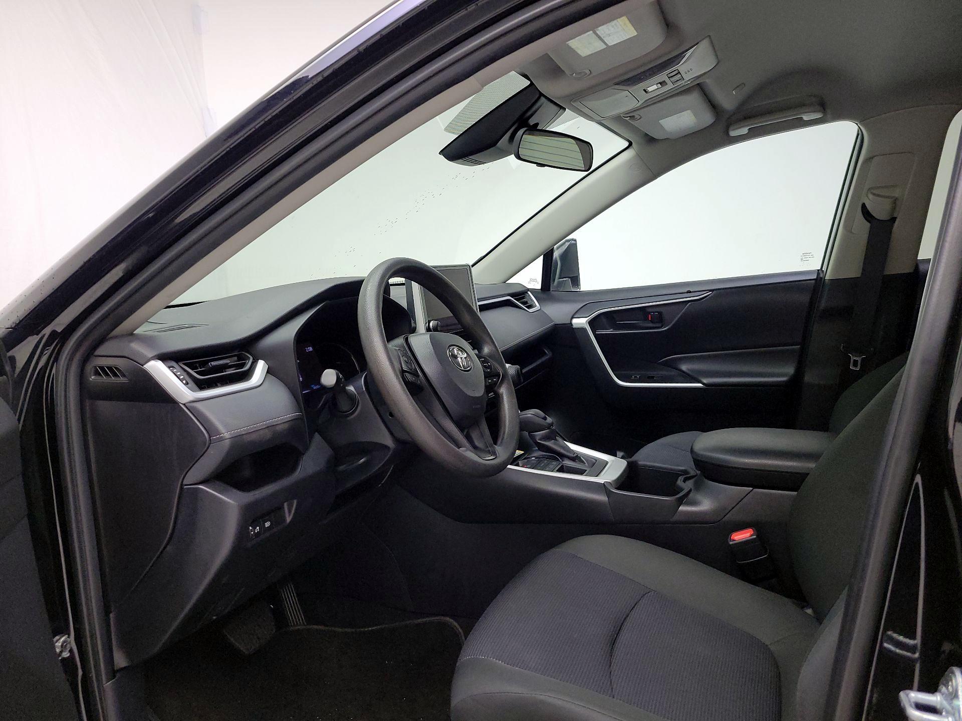 Thumbnail: 2024 Toyota RAV4 - 9