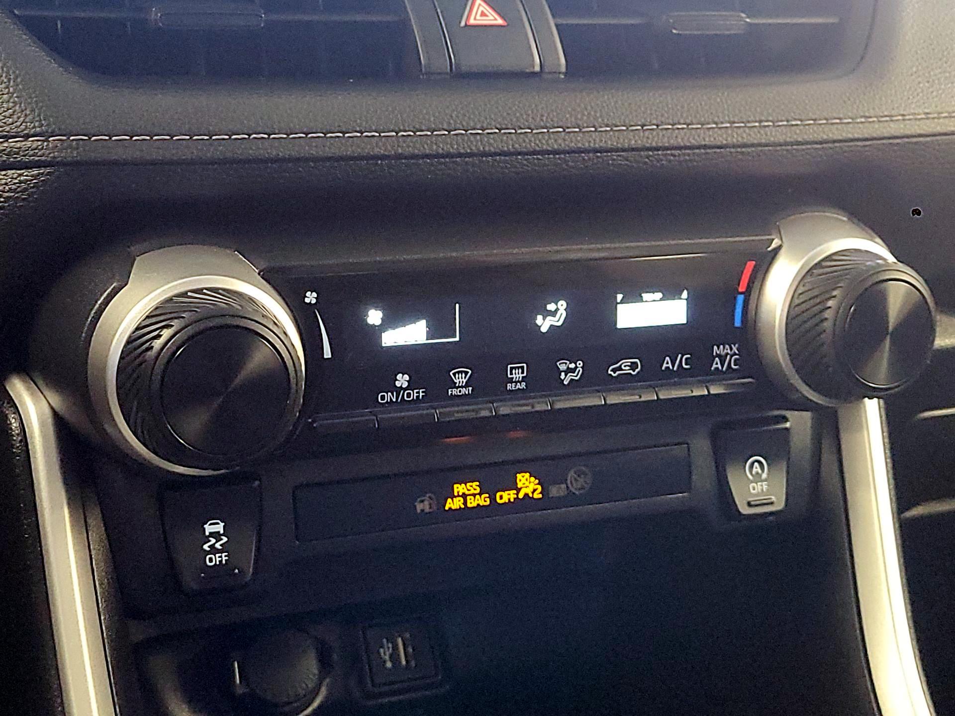 Thumbnail: 2024 Toyota RAV4 - 14