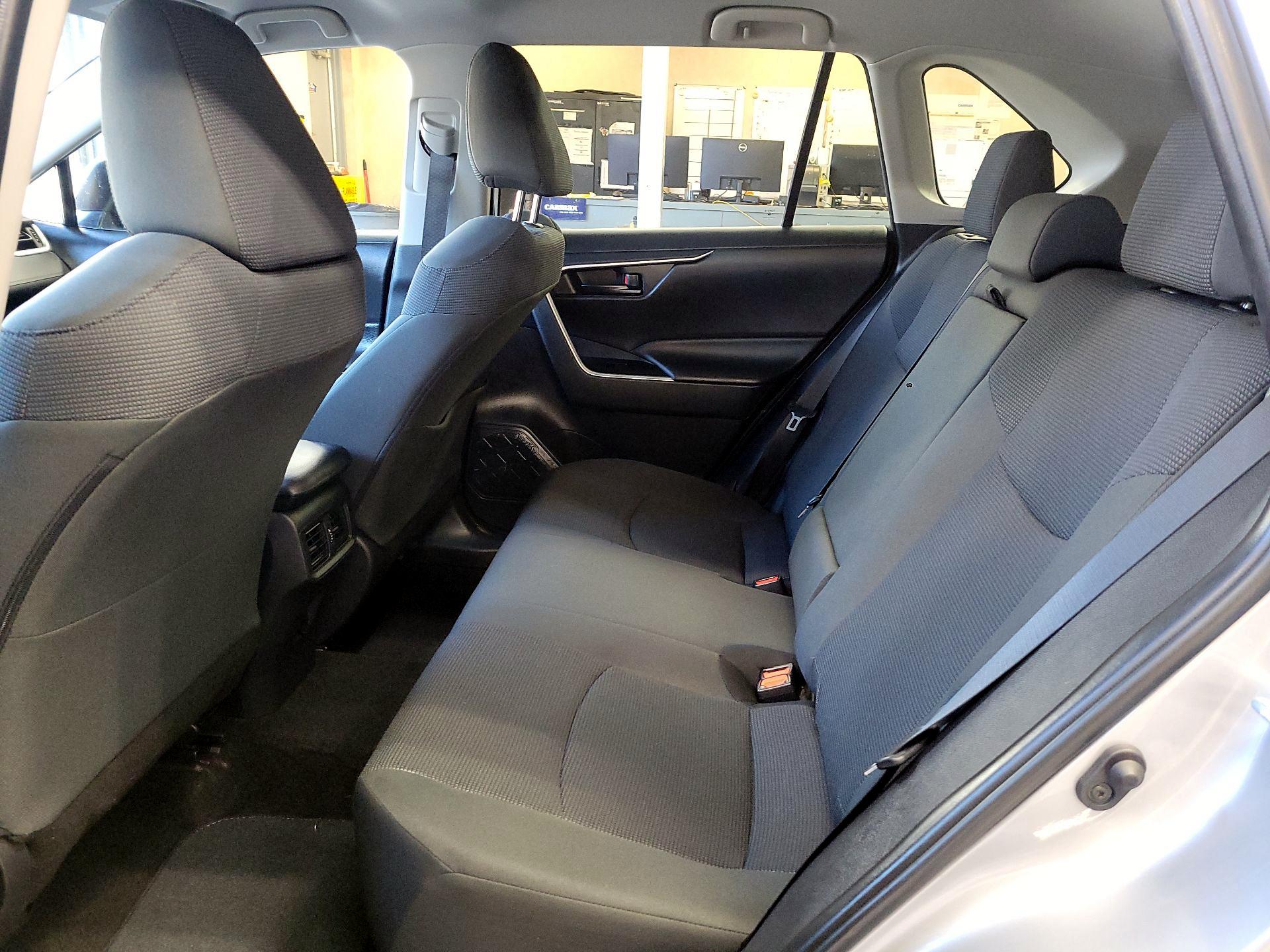 Thumbnail: 2024 Toyota RAV4 - 17