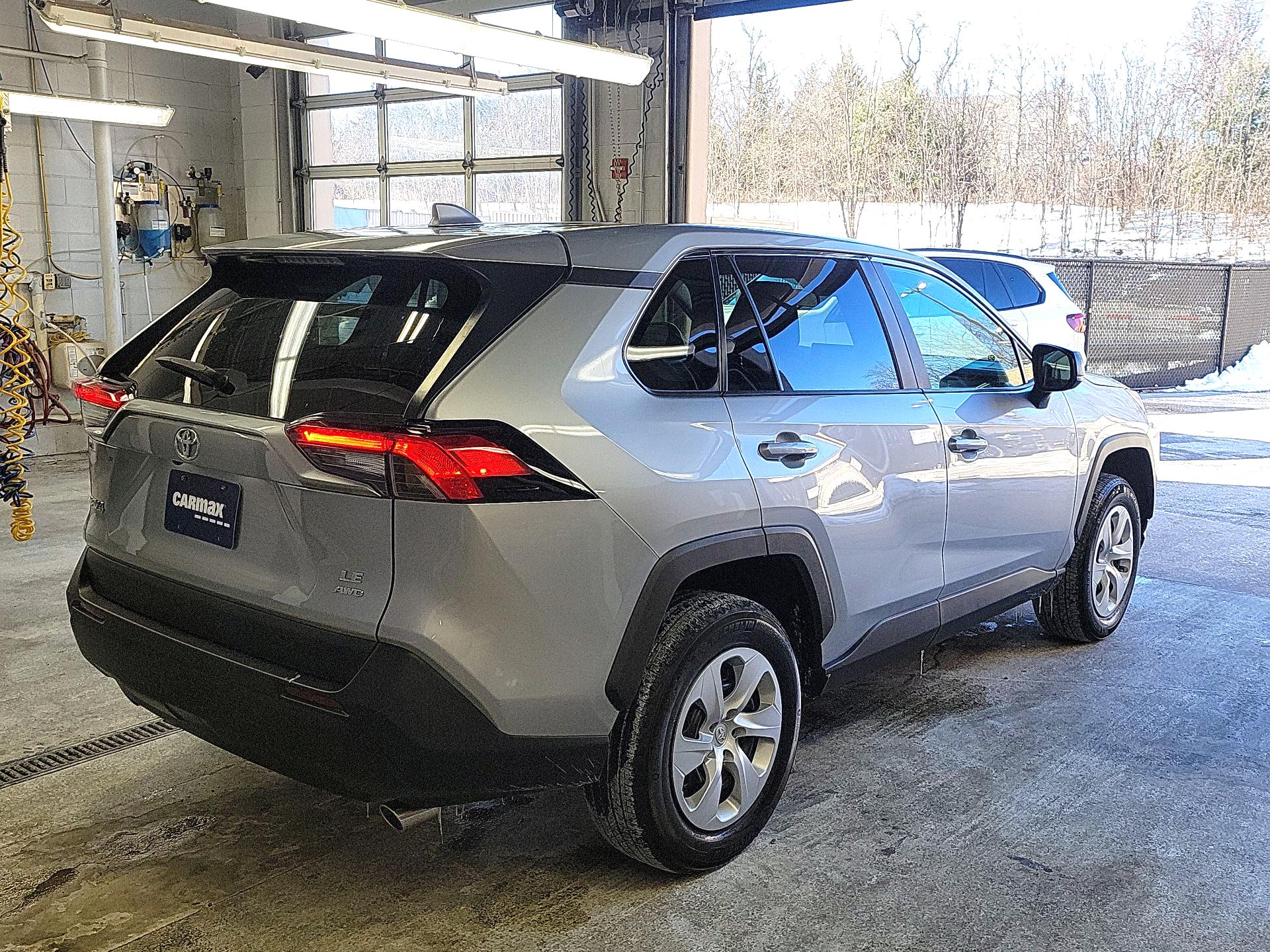 Thumbnail: 2024 Toyota RAV4 - 5