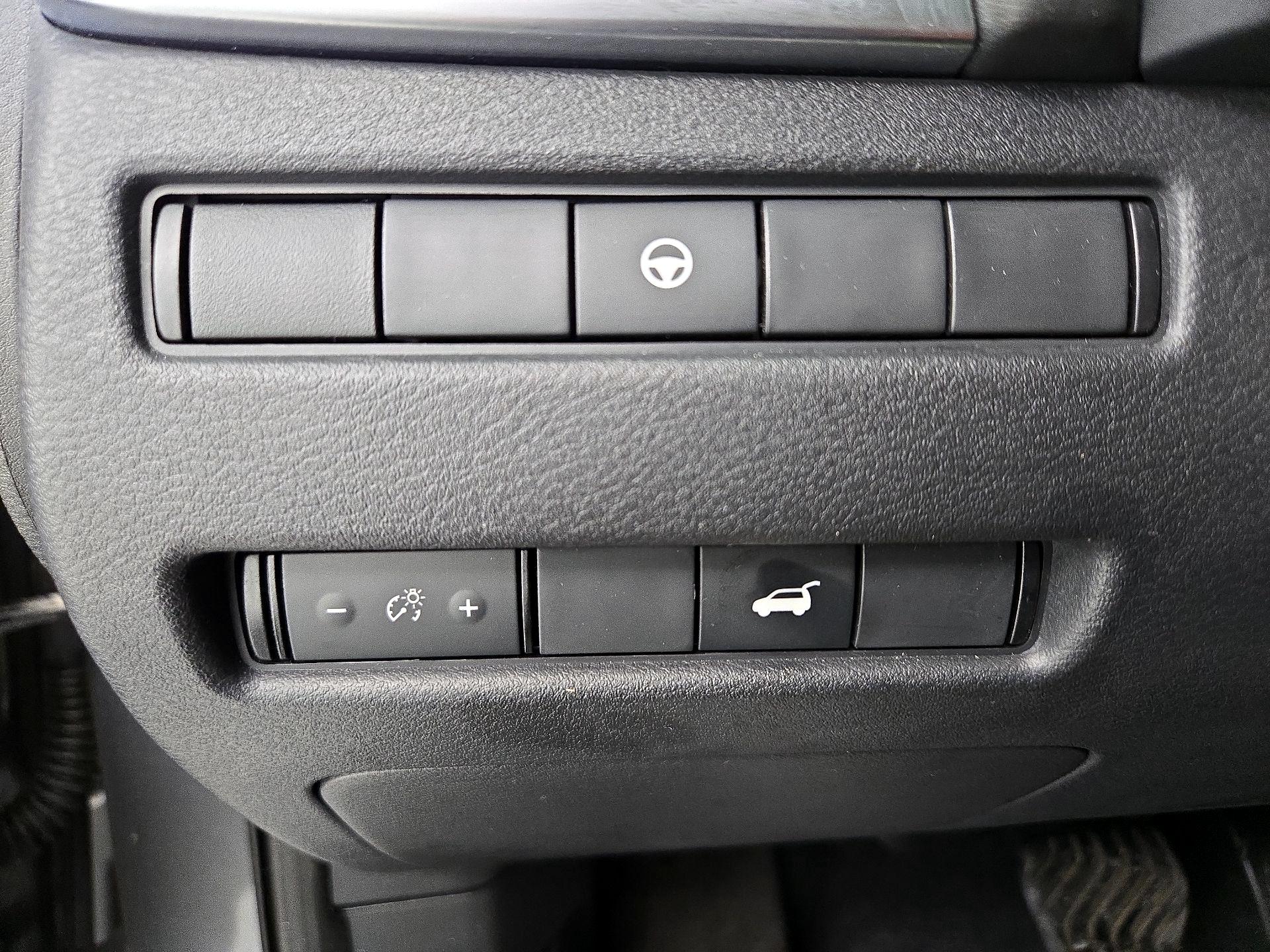 Thumbnail: 2023 Nissan Rogue - 13