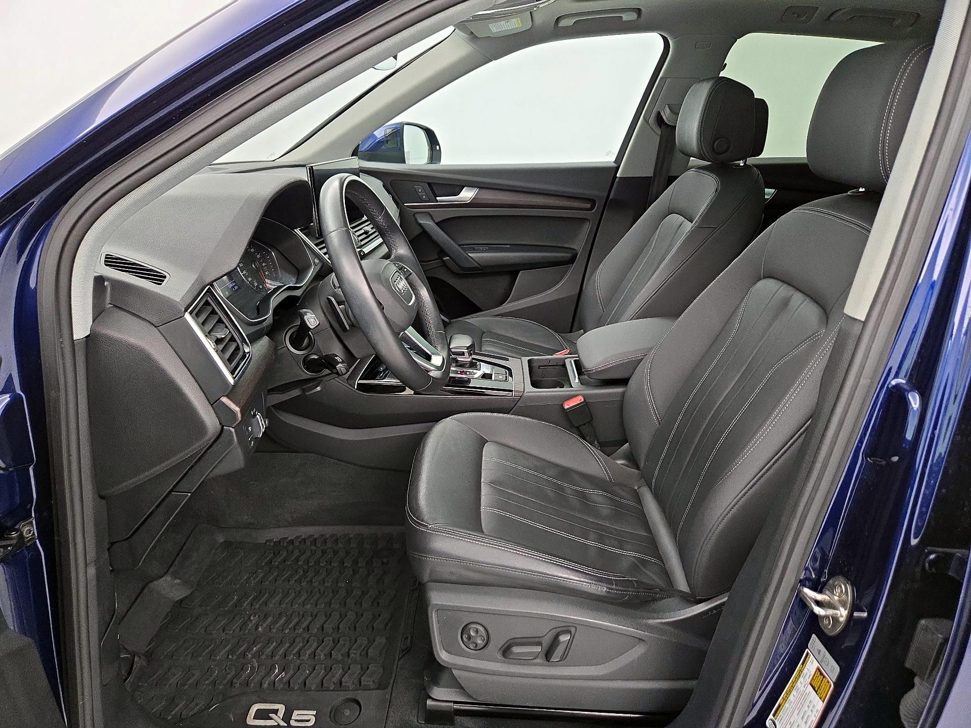 Thumbnail: 2021 Audi Q5 - 11