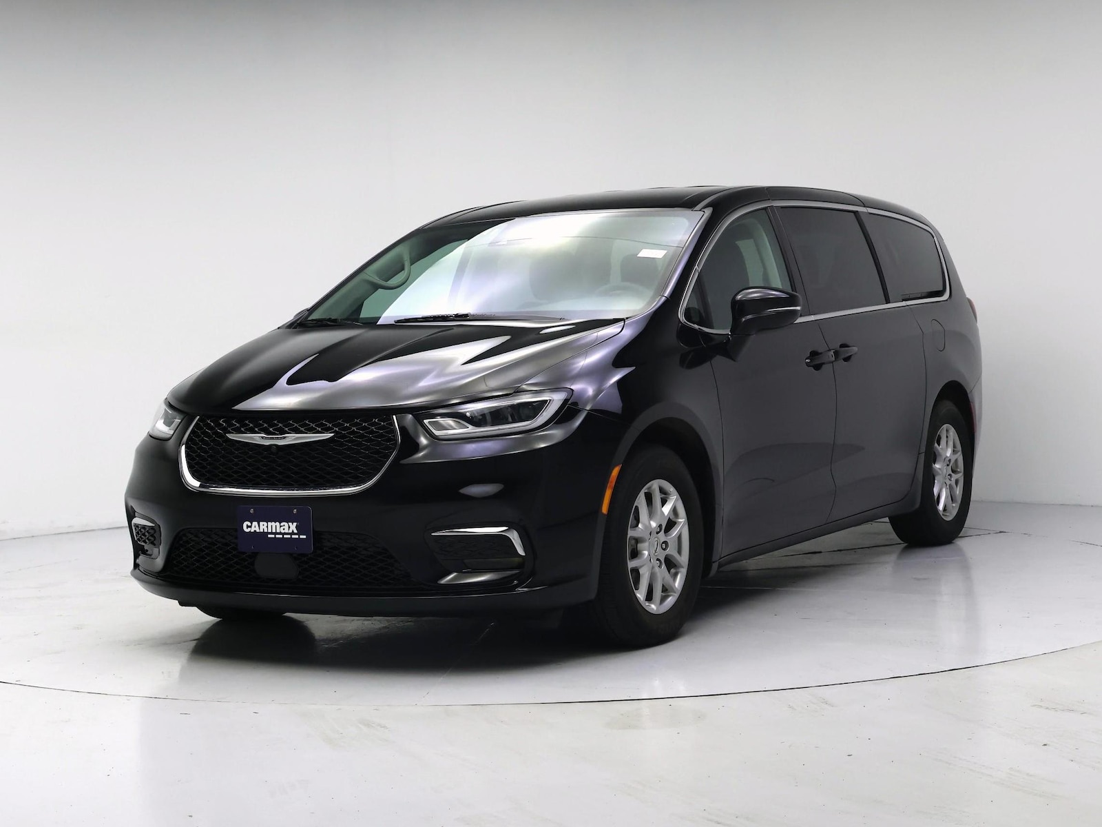 2024 Chrysler Pacifica Touring L - Photo 5