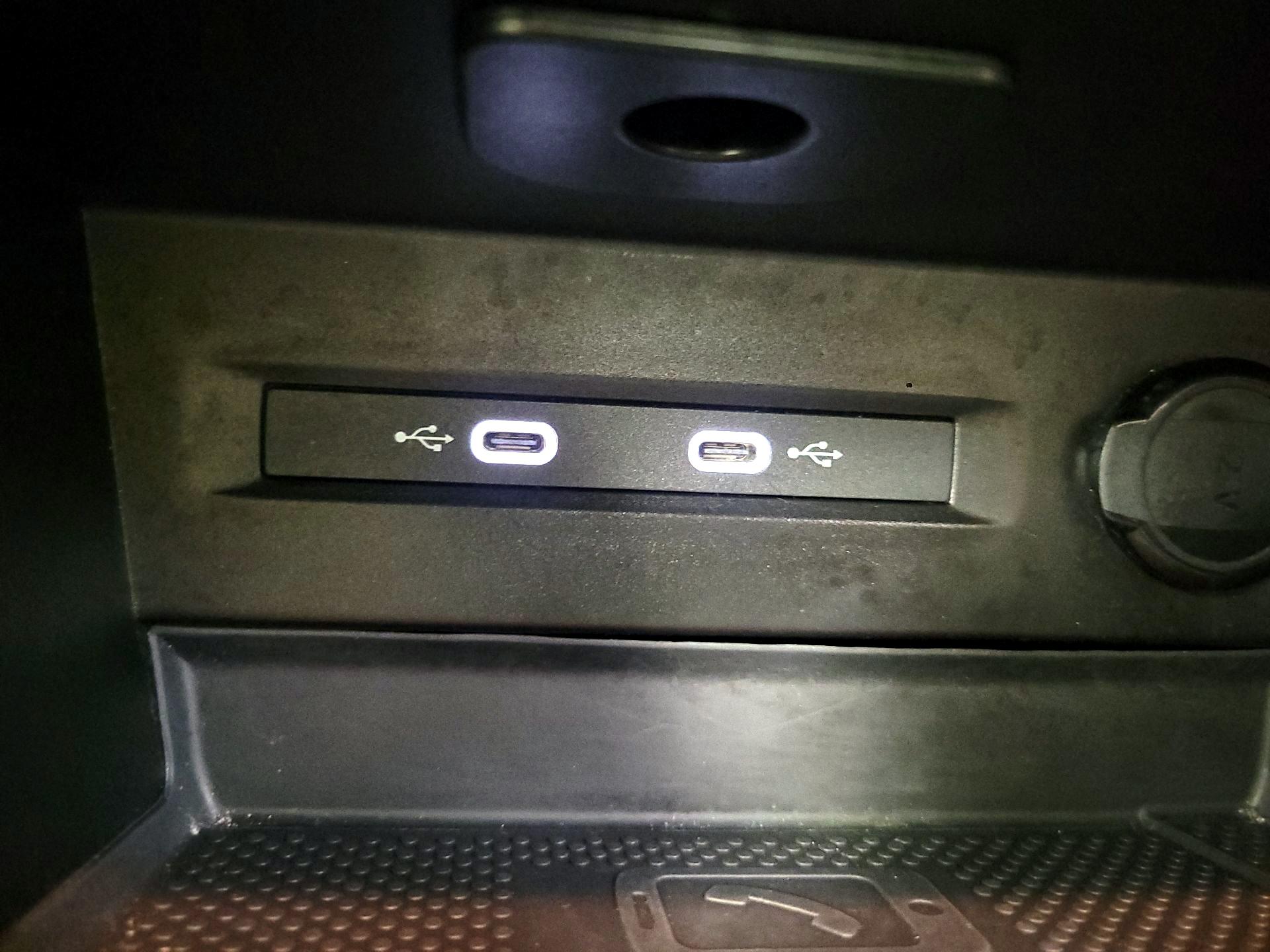 Thumbnail: 2024 Volkswagen Taos - 16