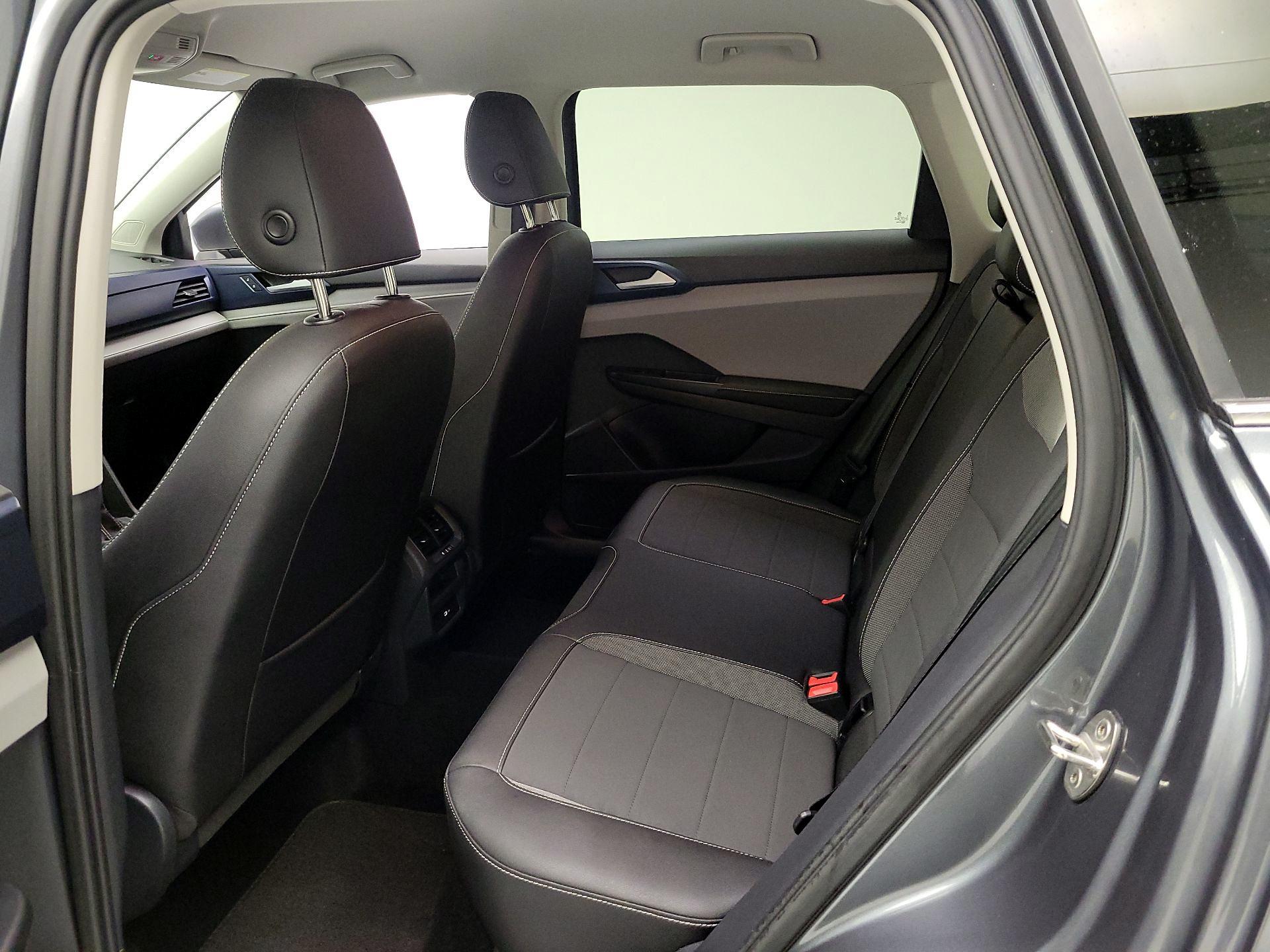 Thumbnail: 2024 Volkswagen Taos - 17