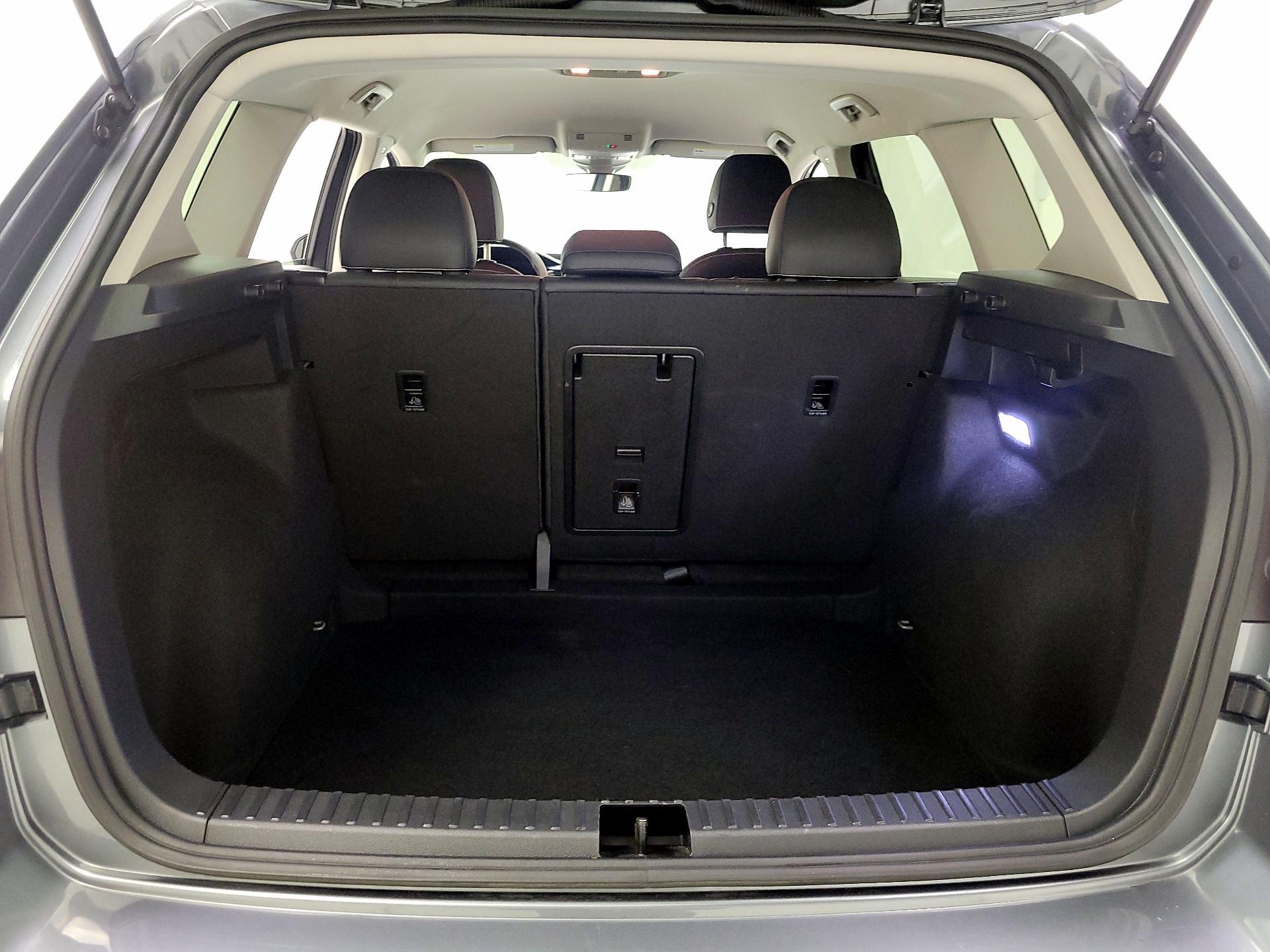 Thumbnail: 2024 Volkswagen Taos - 18