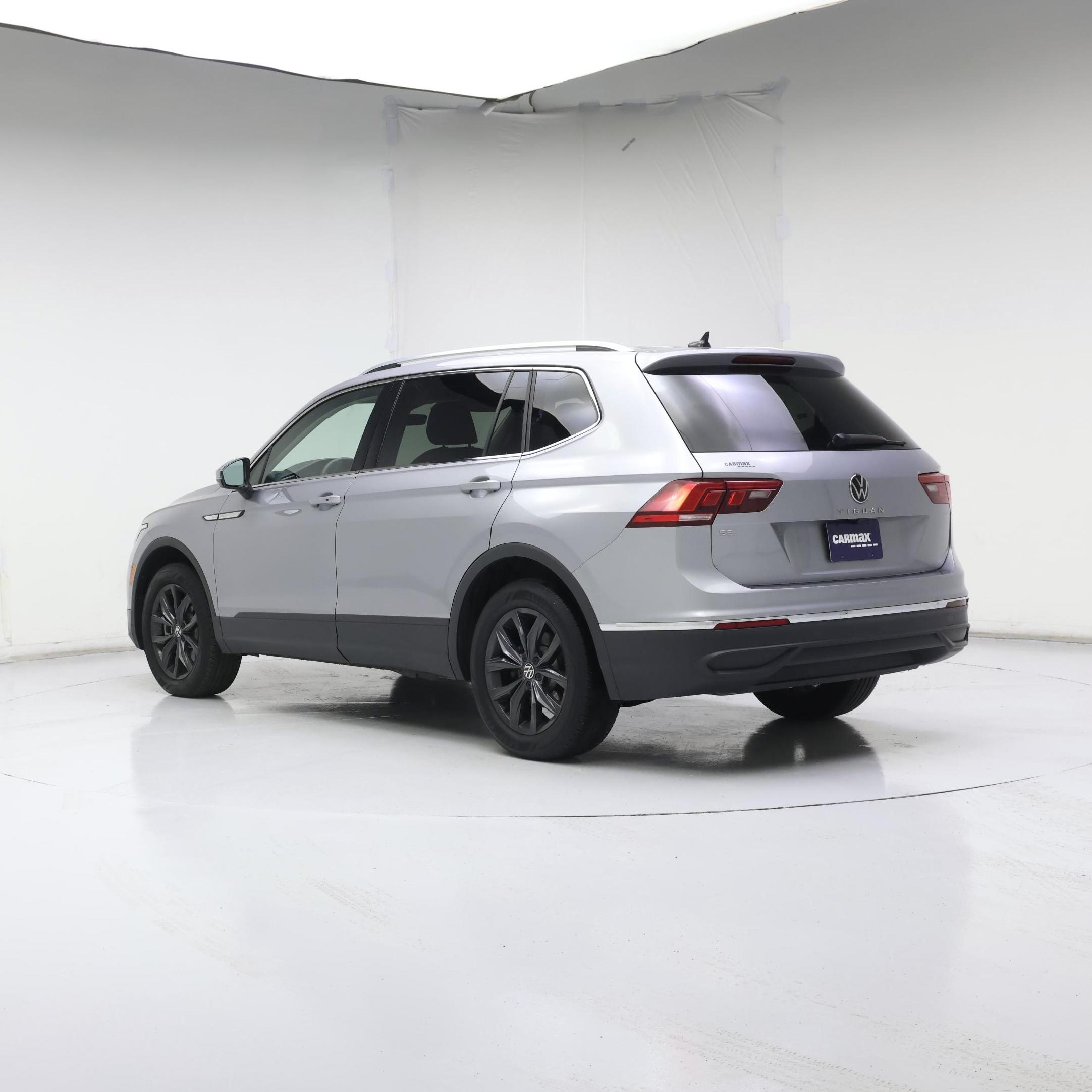 Thumbnail: 2024 Volkswagen Tiguan - 2