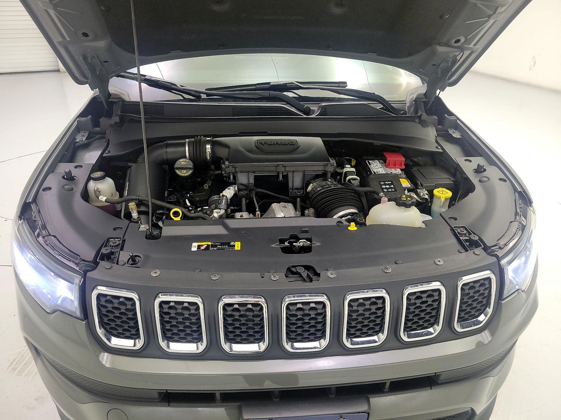 Thumbnail: 2023 Jeep Compass - 19