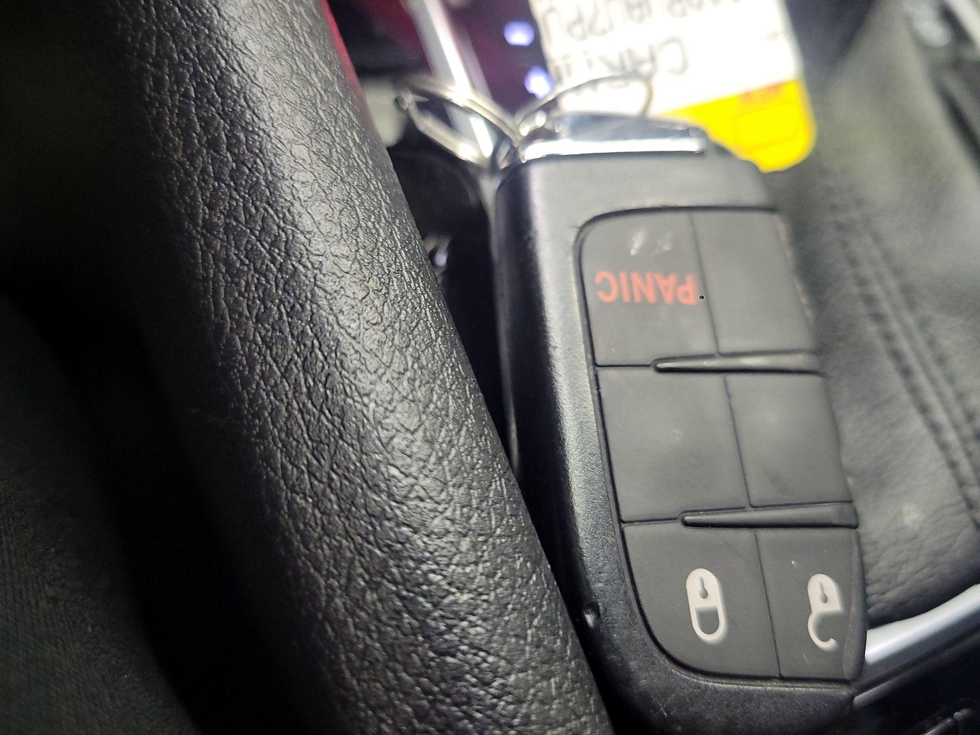 Thumbnail: 2023 Jeep Compass - 20