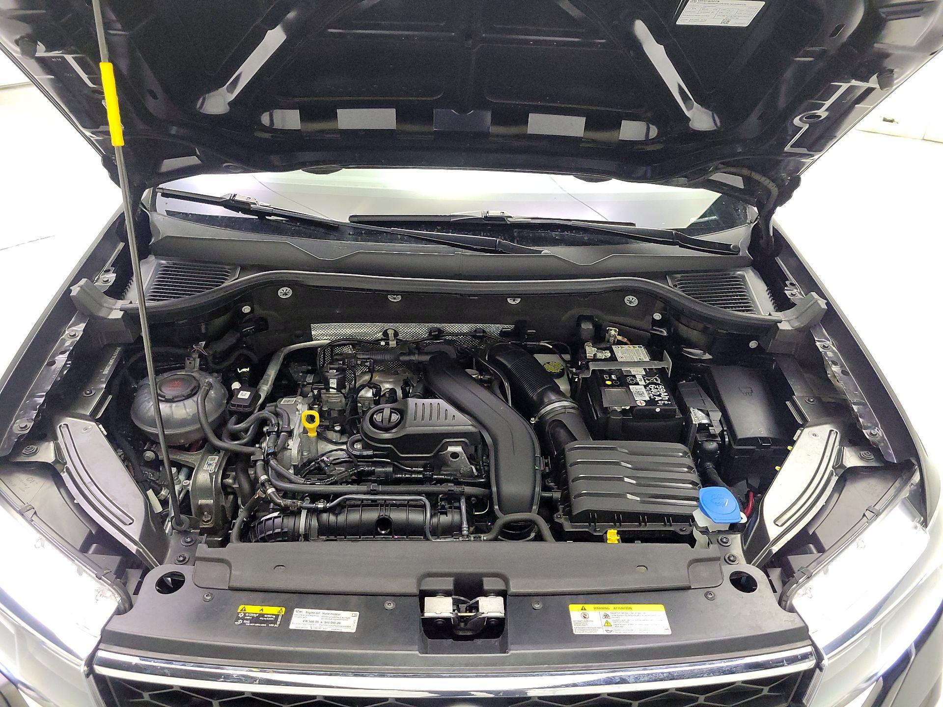 Thumbnail: 2024 Volkswagen Taos - 19