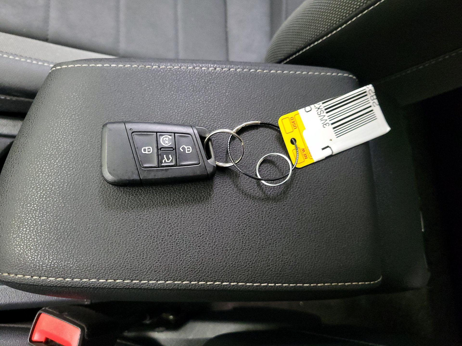 Thumbnail: 2024 Volkswagen Taos - 20