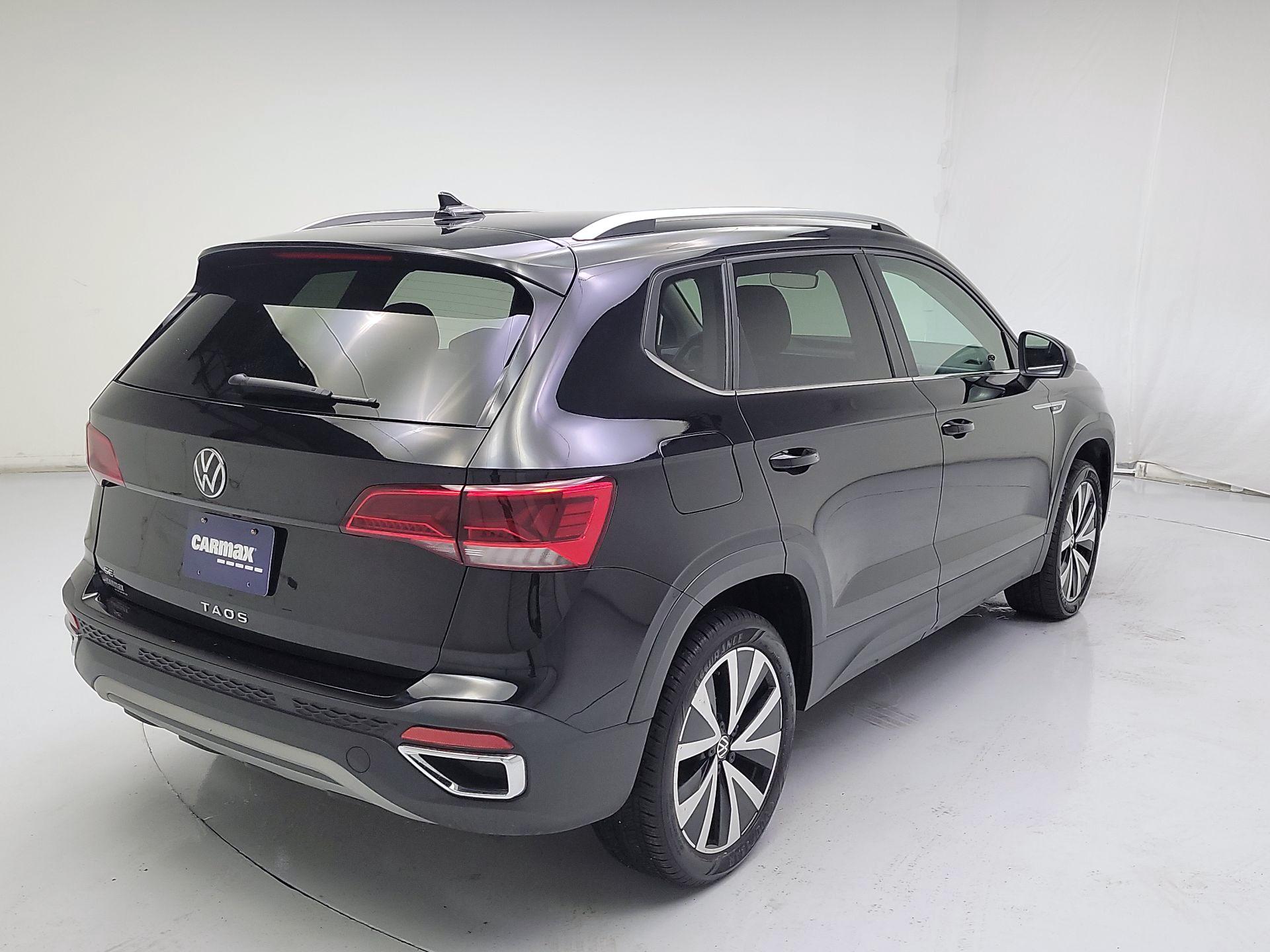 Thumbnail: 2024 Volkswagen Taos - 5