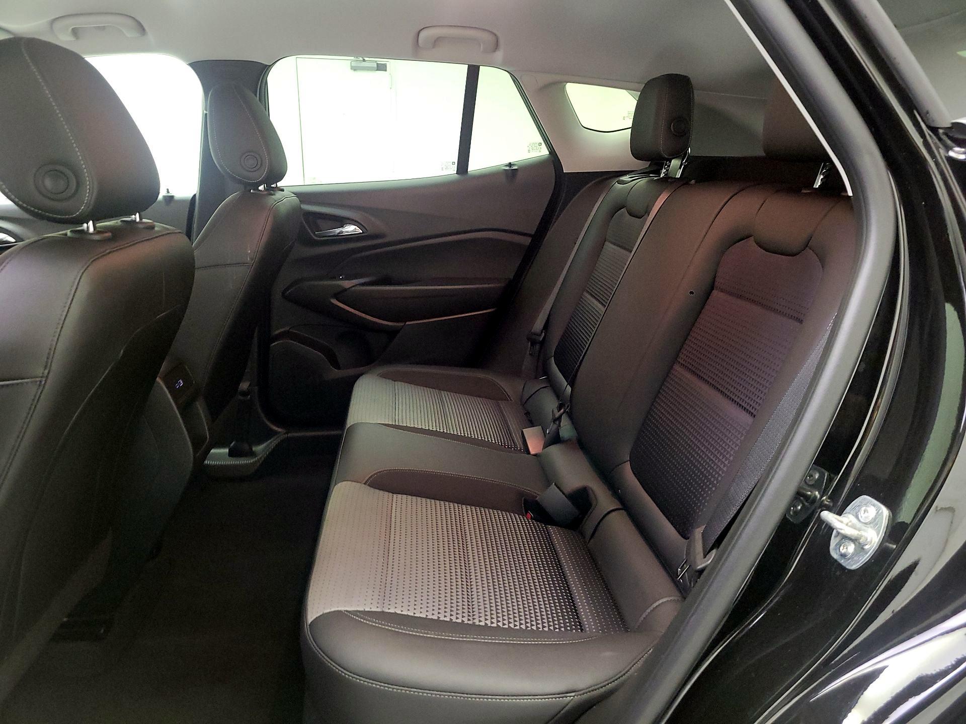 Thumbnail: 2025 Chevrolet Trax - 17