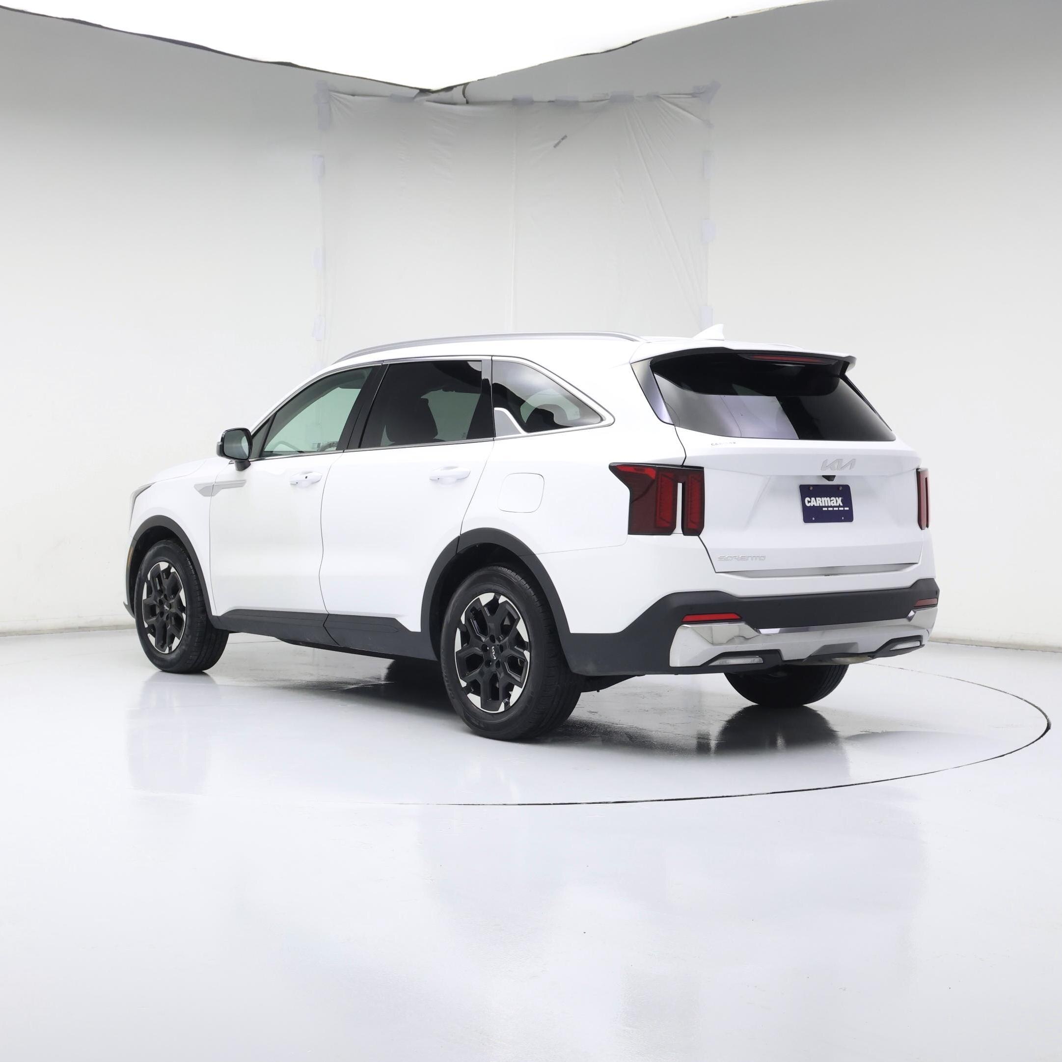 Thumbnail: 2024 Kia Sorento - 2